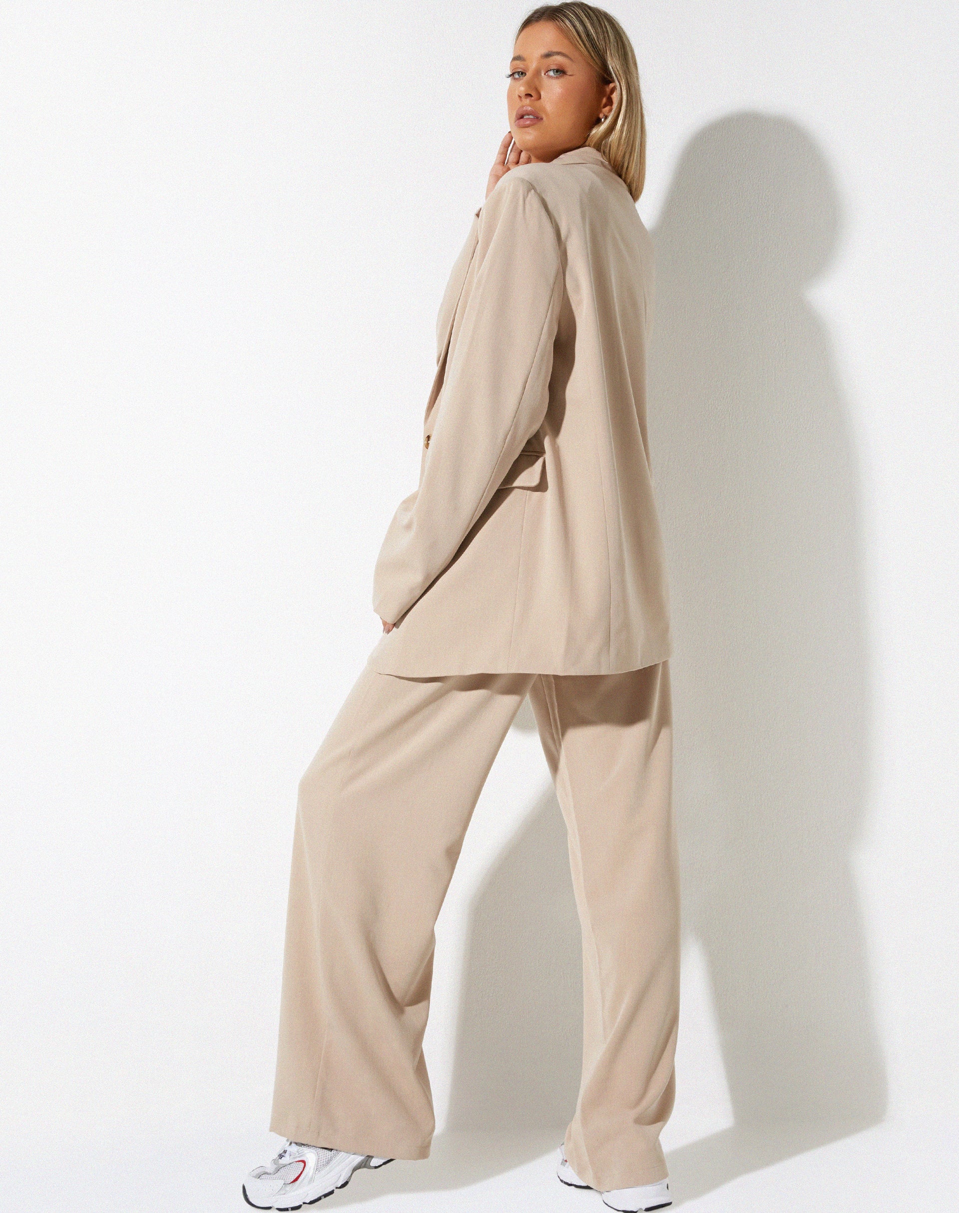 Abena Trouser in Soft Tailoring Beige - Image 4
