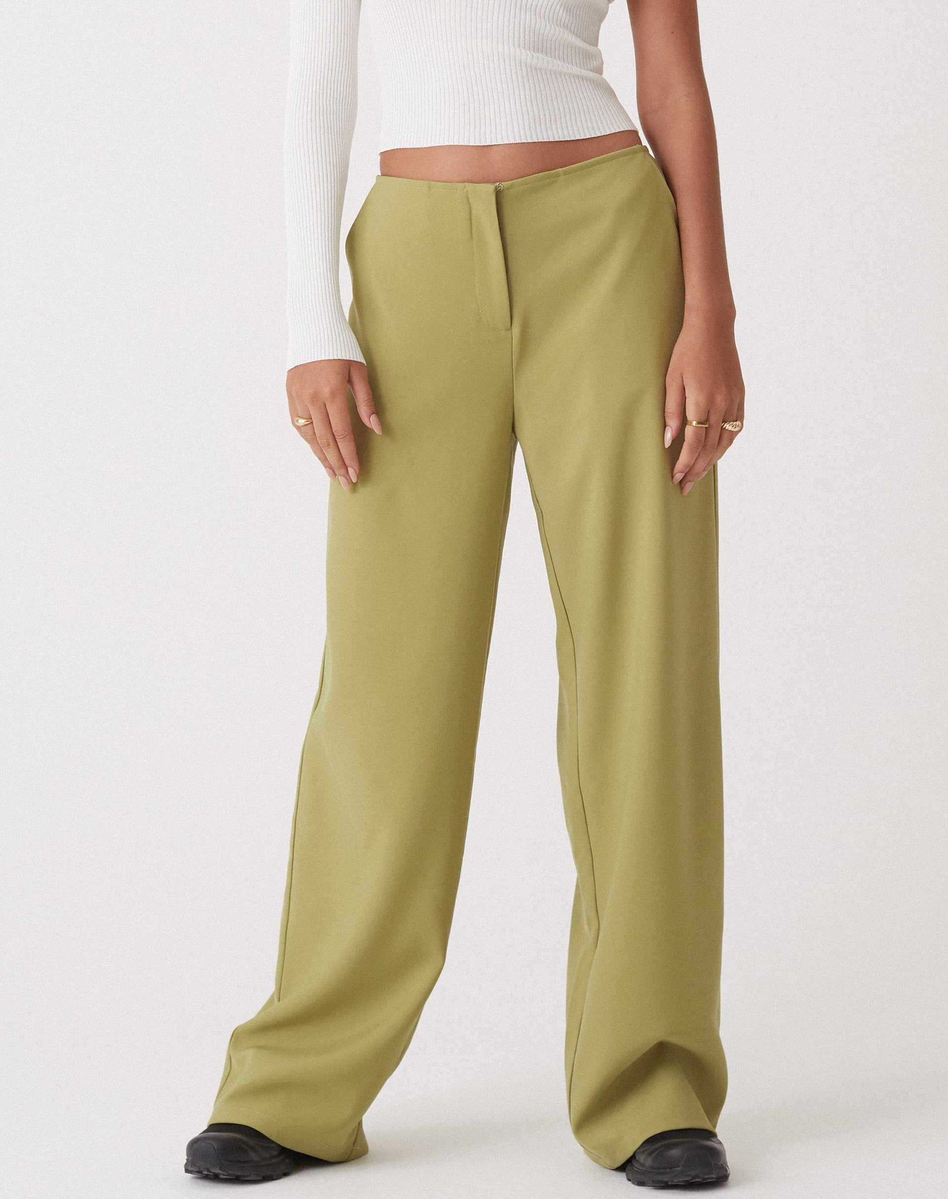 MOTEL X OLIVIA NEILL Amadi Wide Leg Trouser in Tailoring Seamfoam Green - Image 4