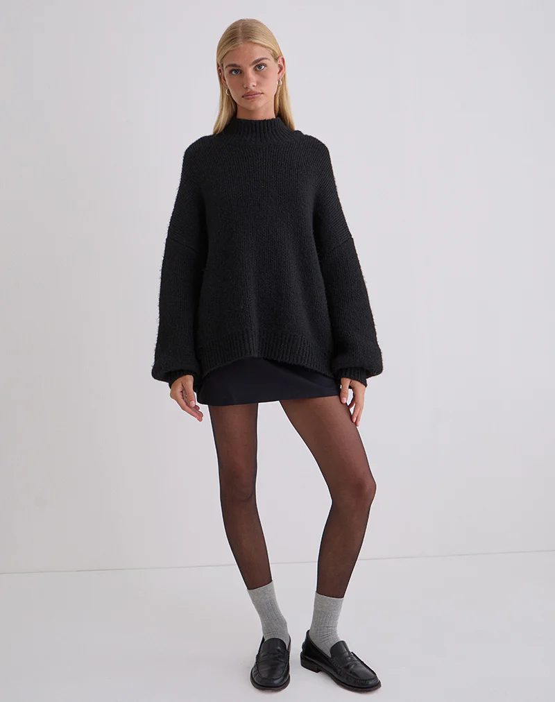 Amato Oversized Jumper in Black - Image 2
