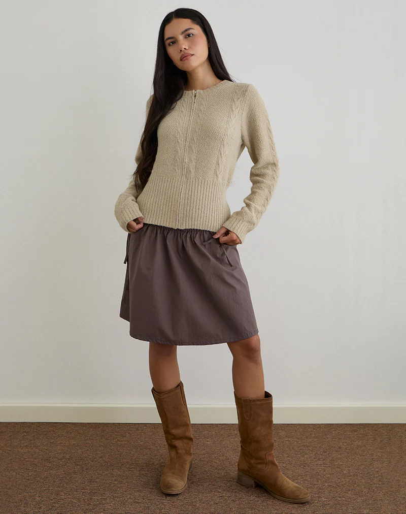 Anitra Cardigan in Cable Knit Beige - Image 2