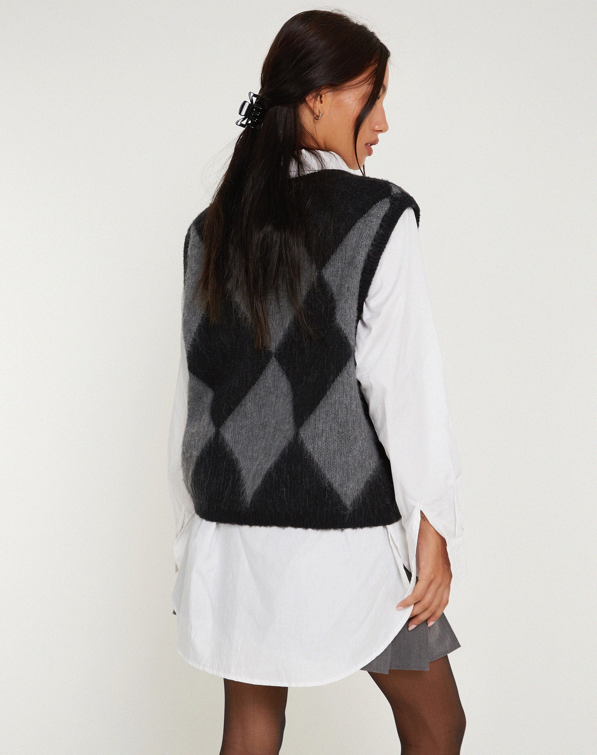 Arisa Sweater Vest in Harlequin Grey and Black - Image 3