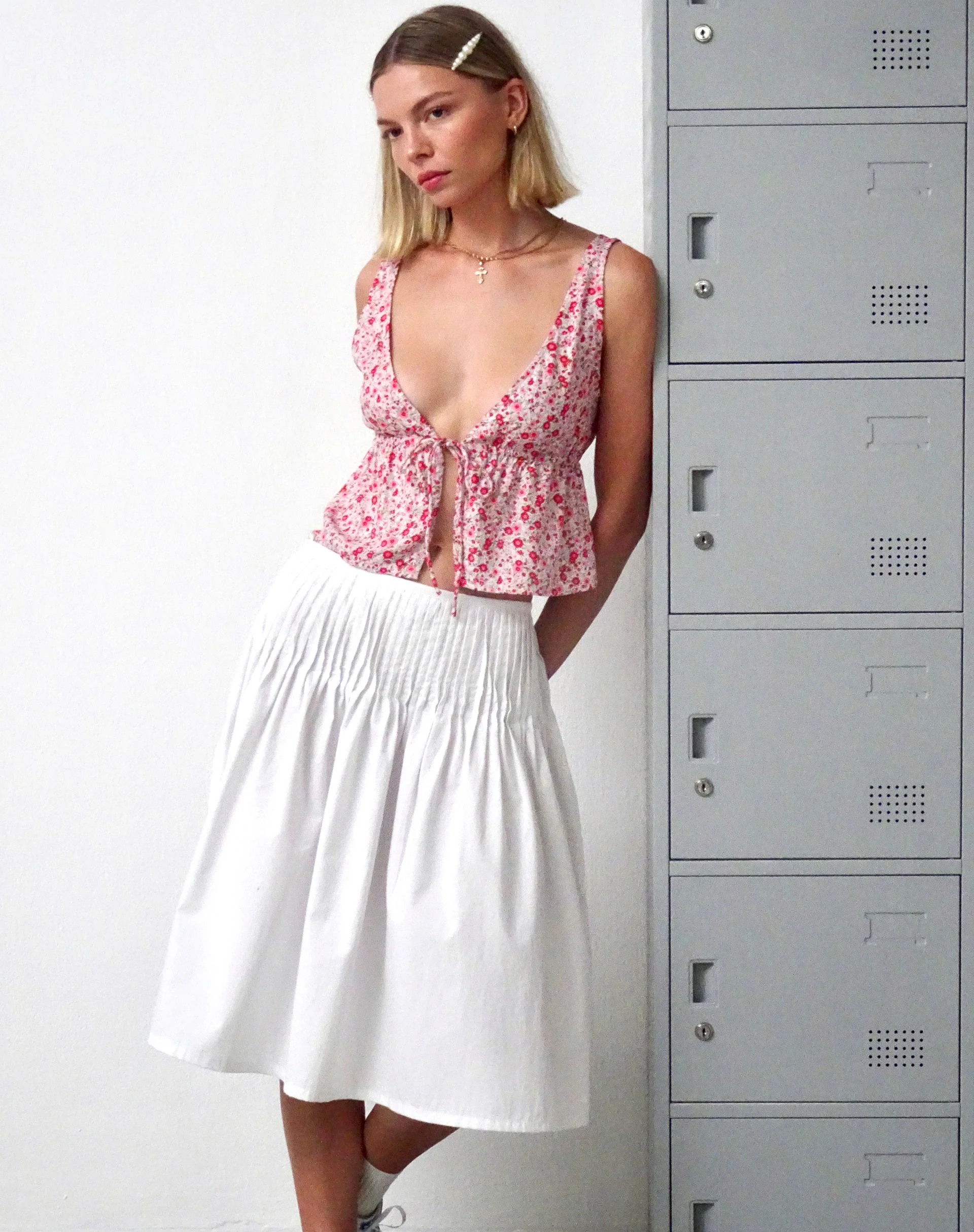 Asada Pleated Waist Midi Skirt in Poplin White - Image 4
