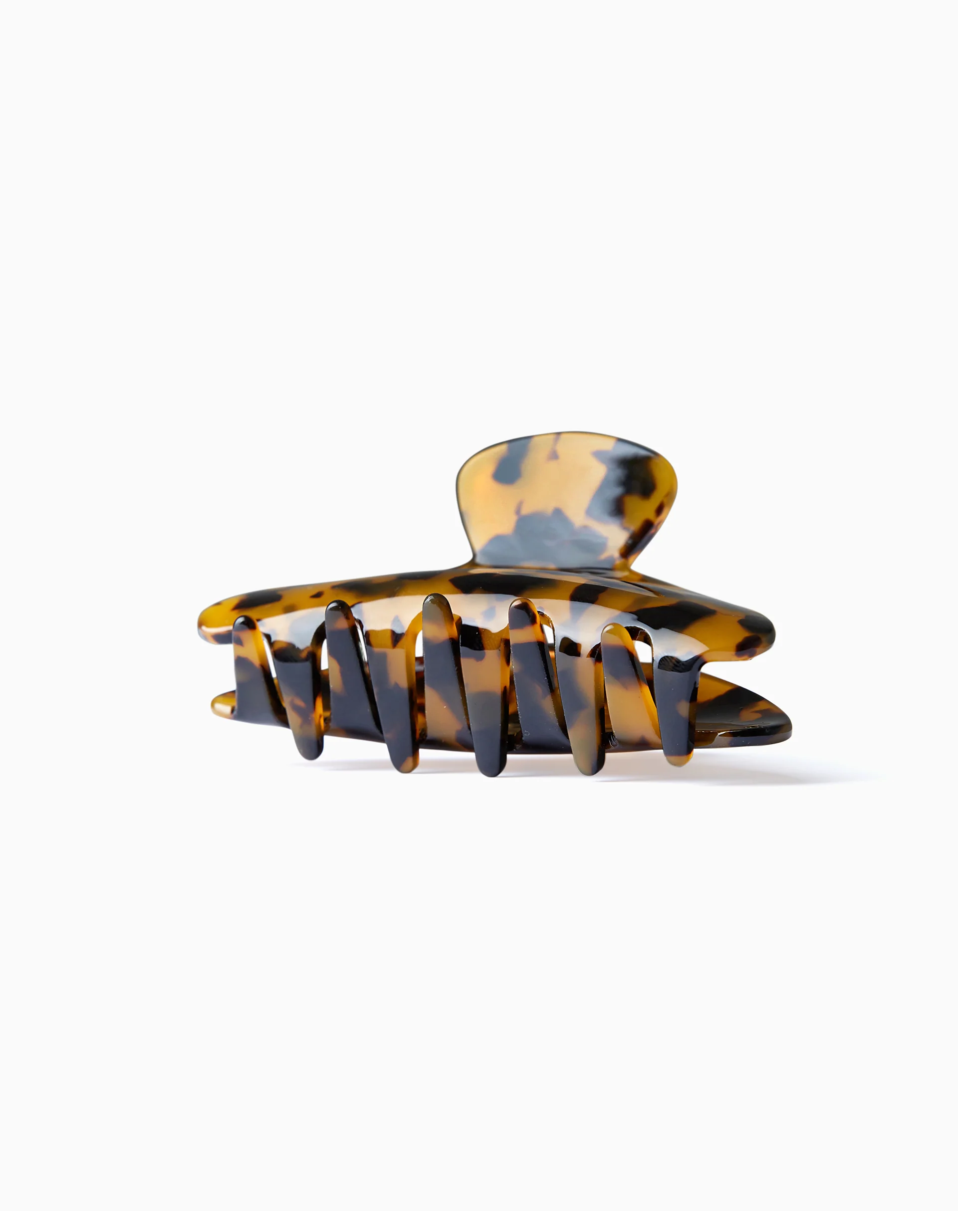 Asami Hair Claw in Tortoise - Image 4