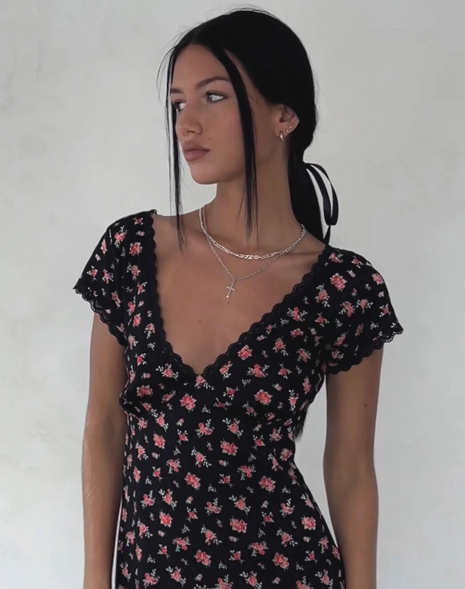 Bahata Midi Dress in Flowing Rose Black - Image 5