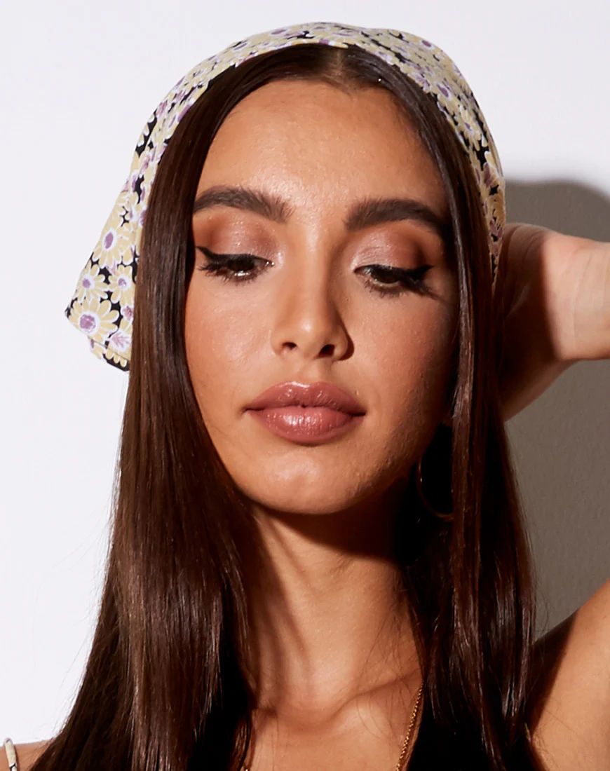 Bandana in Daisy Day Dream Cream - Image 2