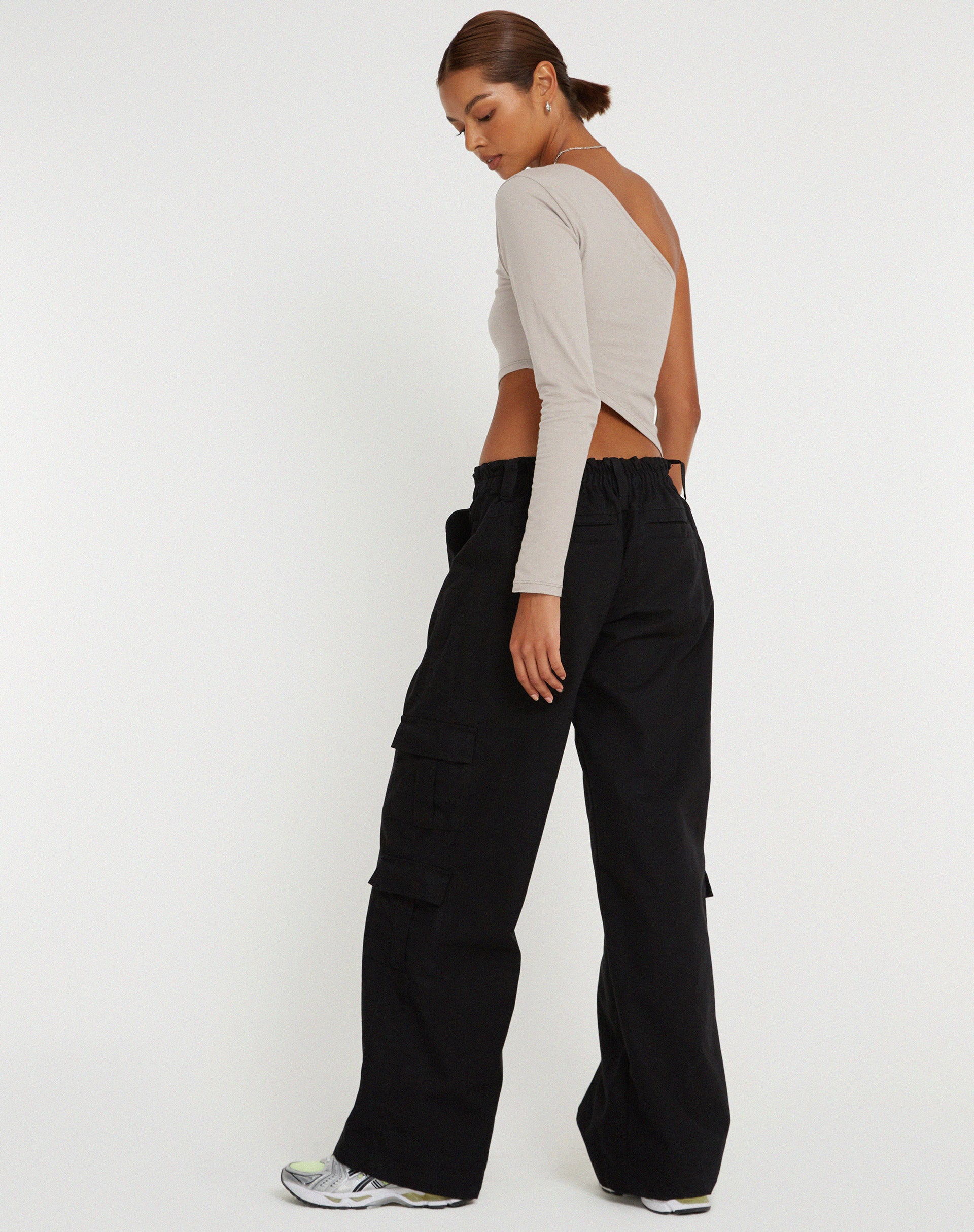 Baylee Crop Top in Oat Milk - Image 5