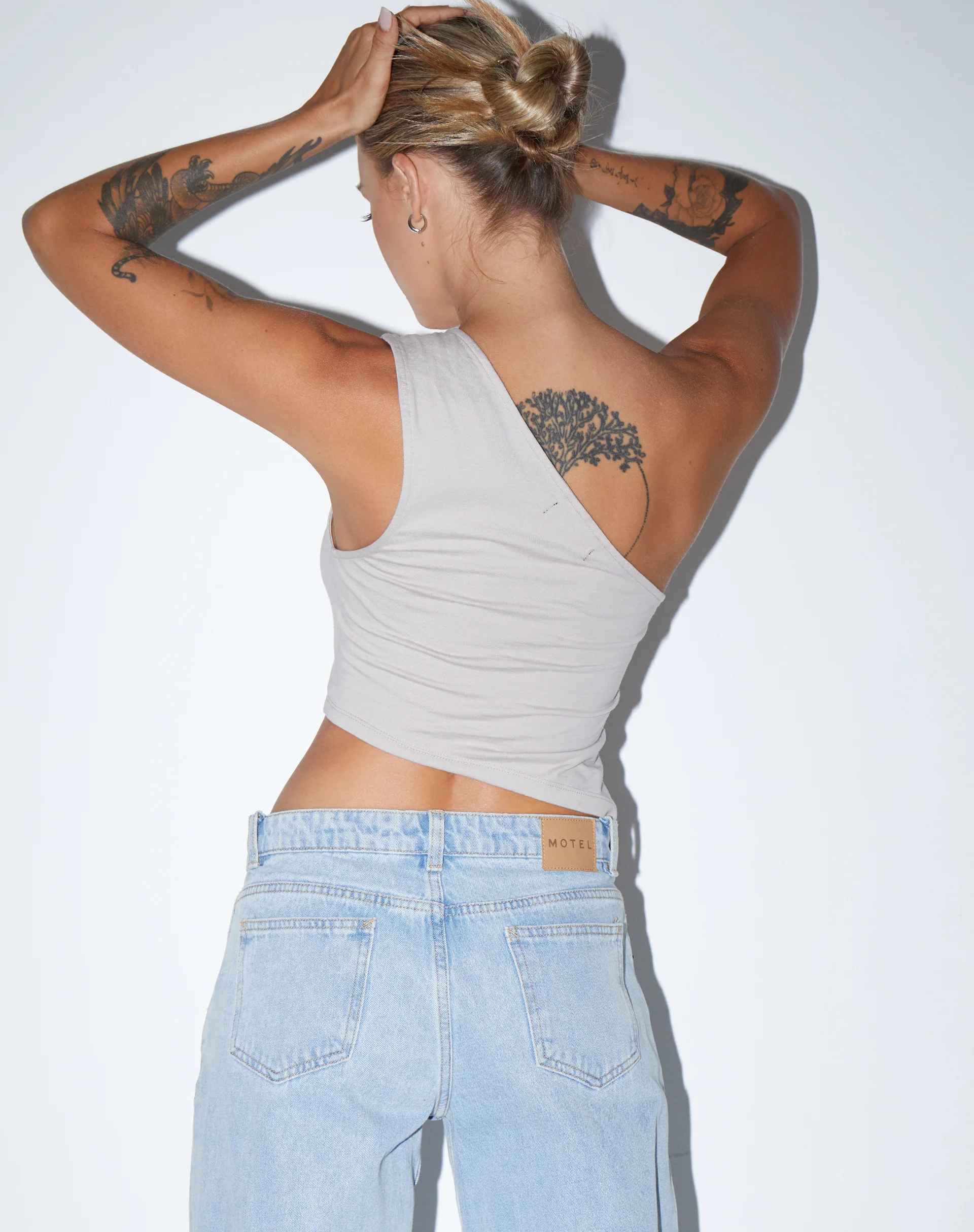 Bayva Crop Top in Lycra Oat Milk - Image 4