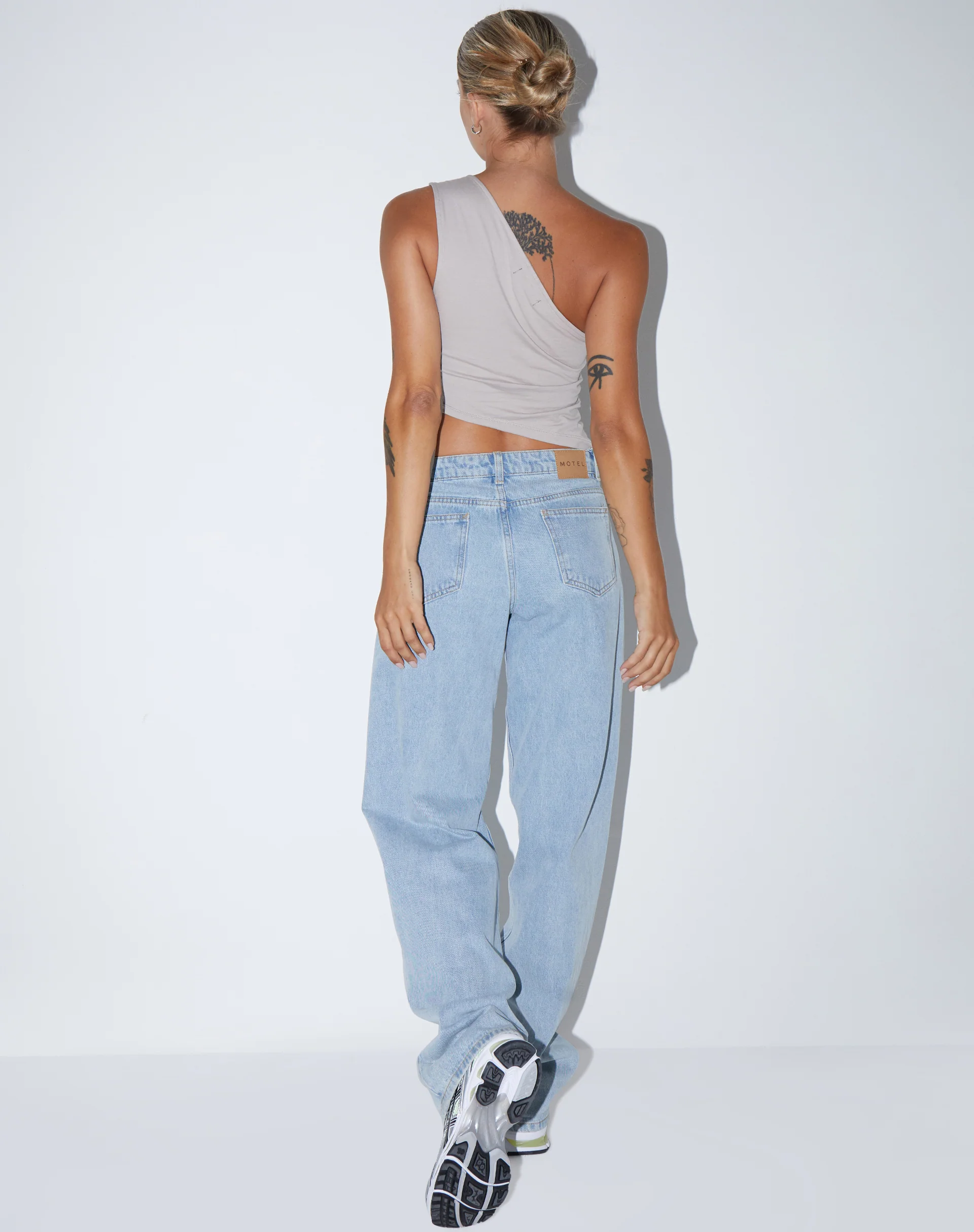 Bayva Crop Top in Lycra Oat Milk - Image 6