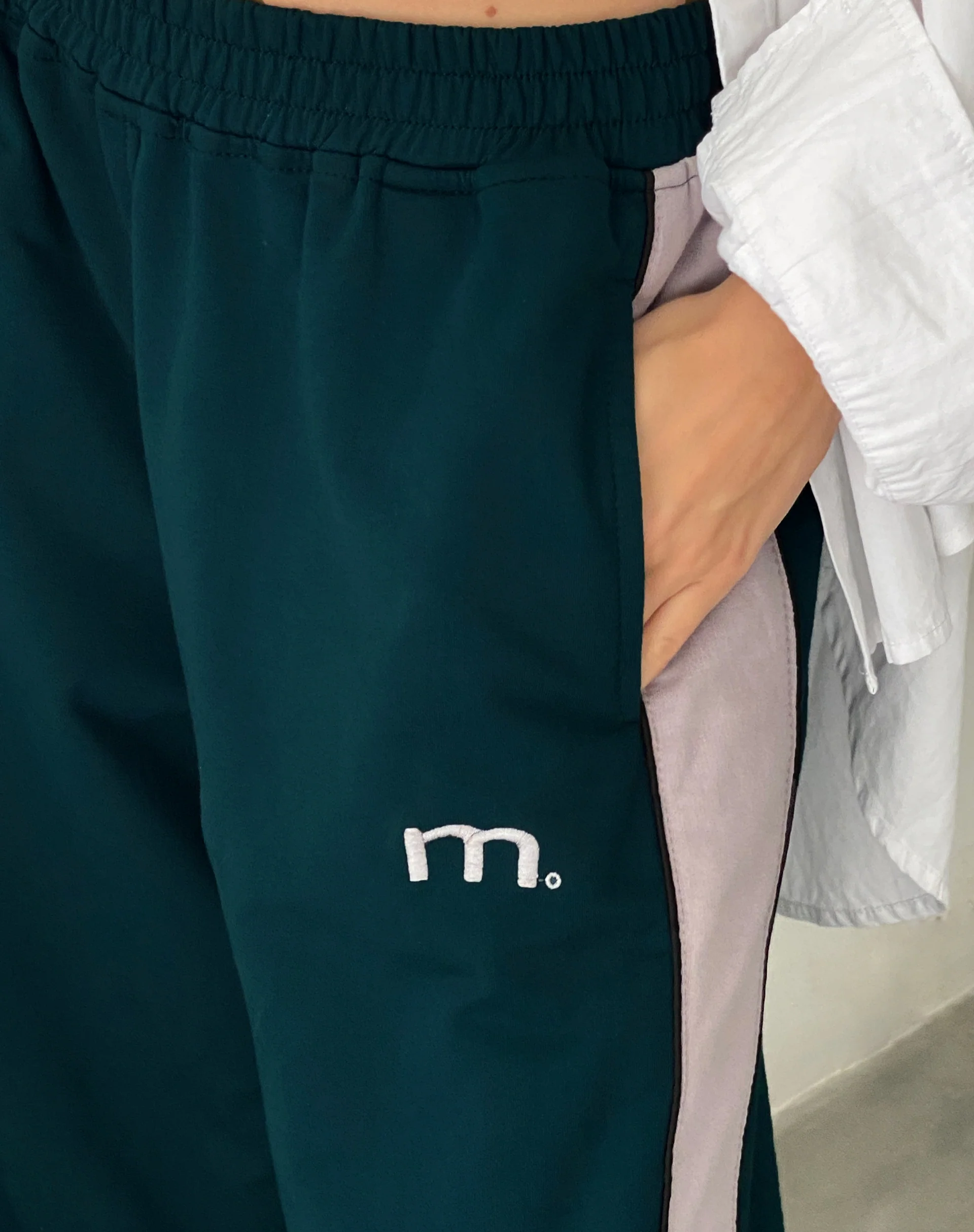 Bedion Oversized Jogger in Forest Green with M Embro - Image 3