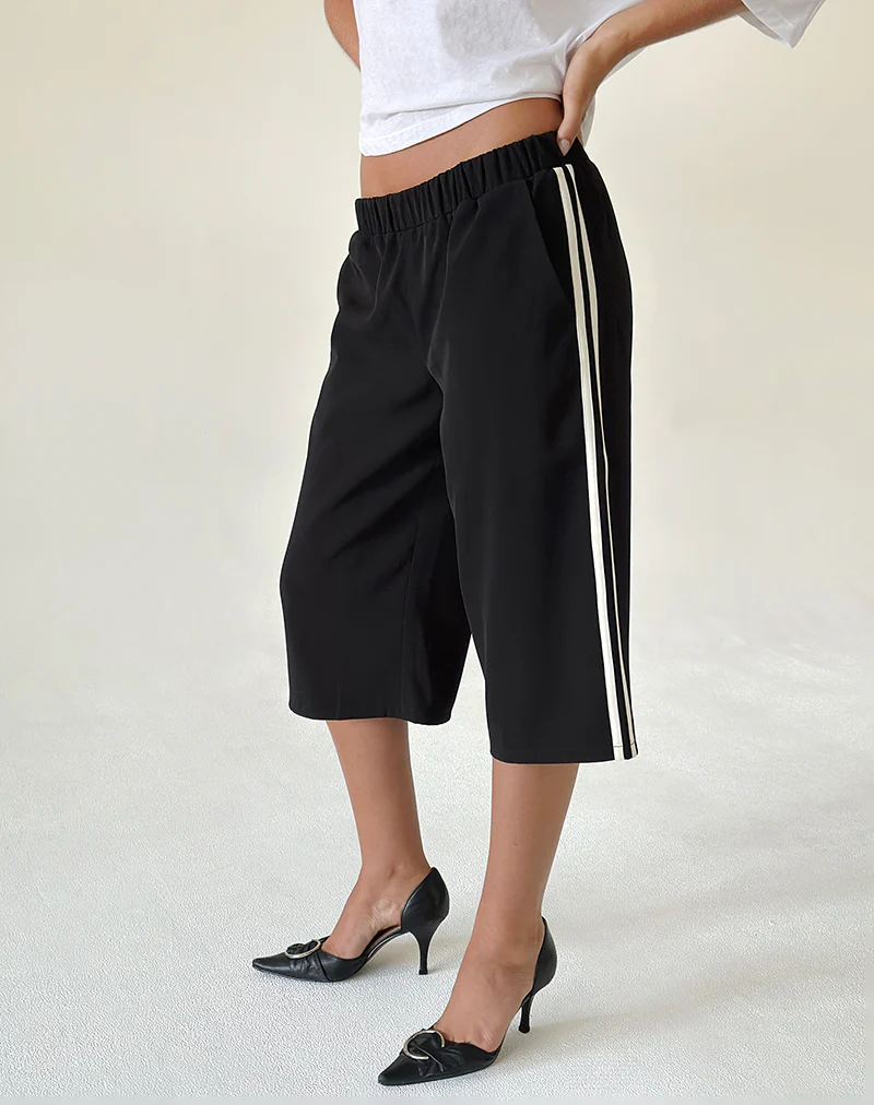 Benno Shorts in Black with White Side Stripe - Image 4