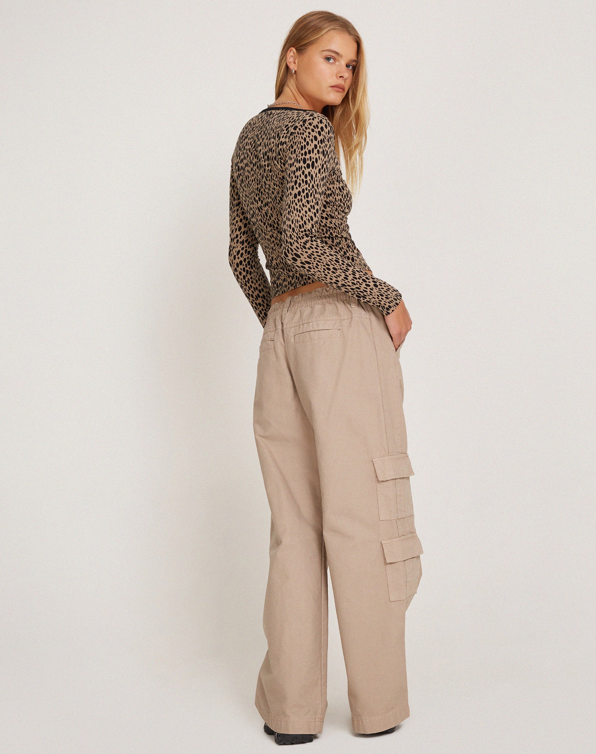 Beshi Long Sleeve Top in Mini Cheetah Black Binding - Image 7