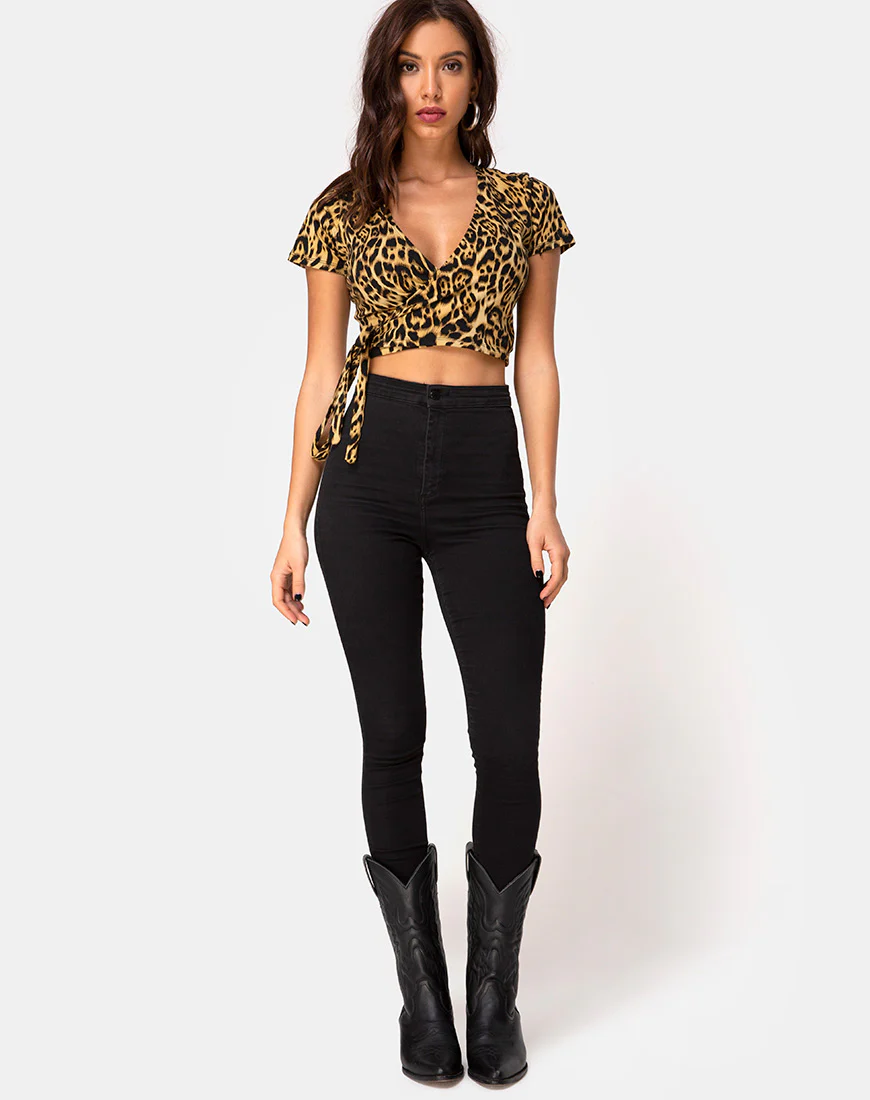 Bilen Crop Top in Leopard - Image 3