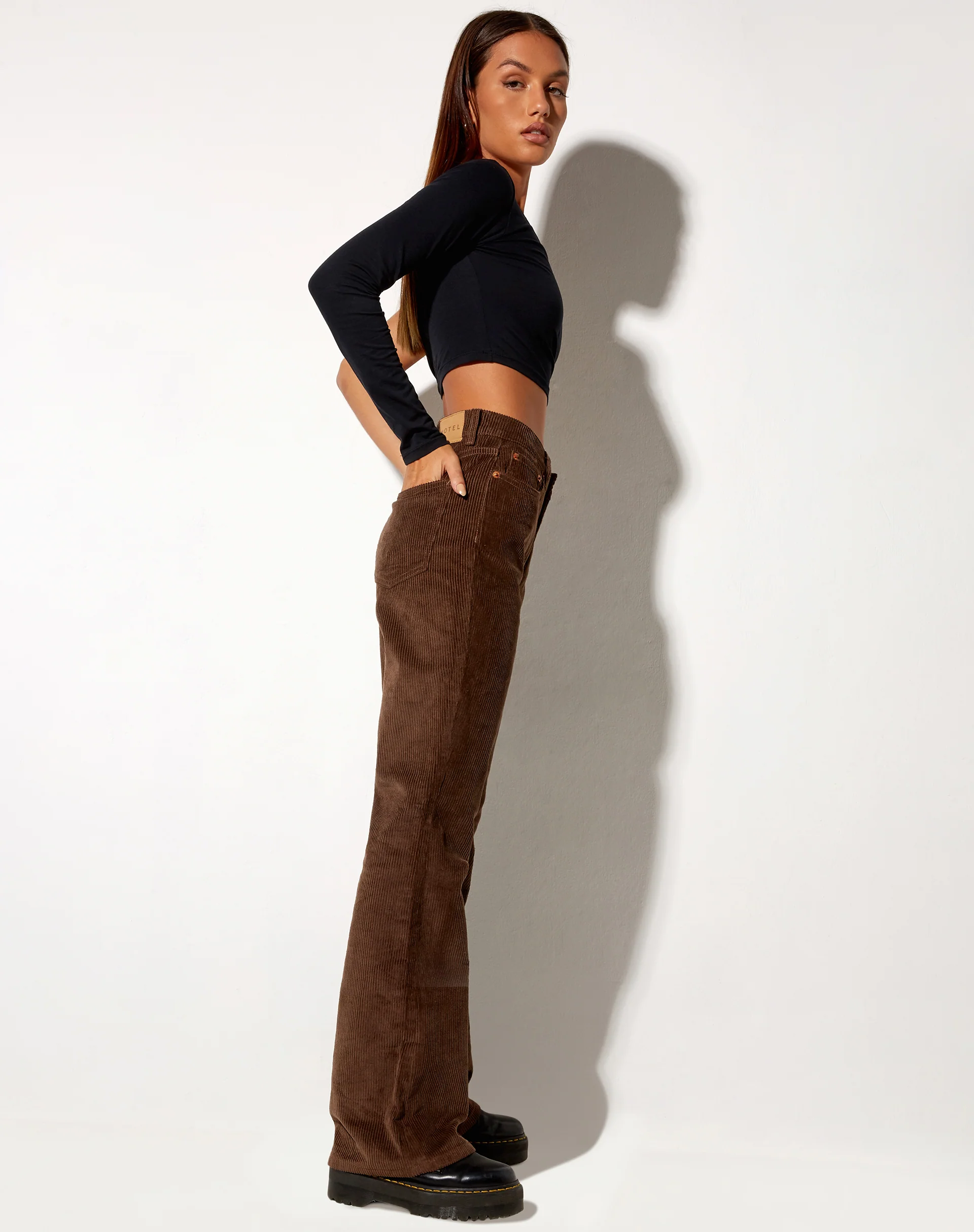 Bootleg Jeans in Cord Rich Brown - Image 6