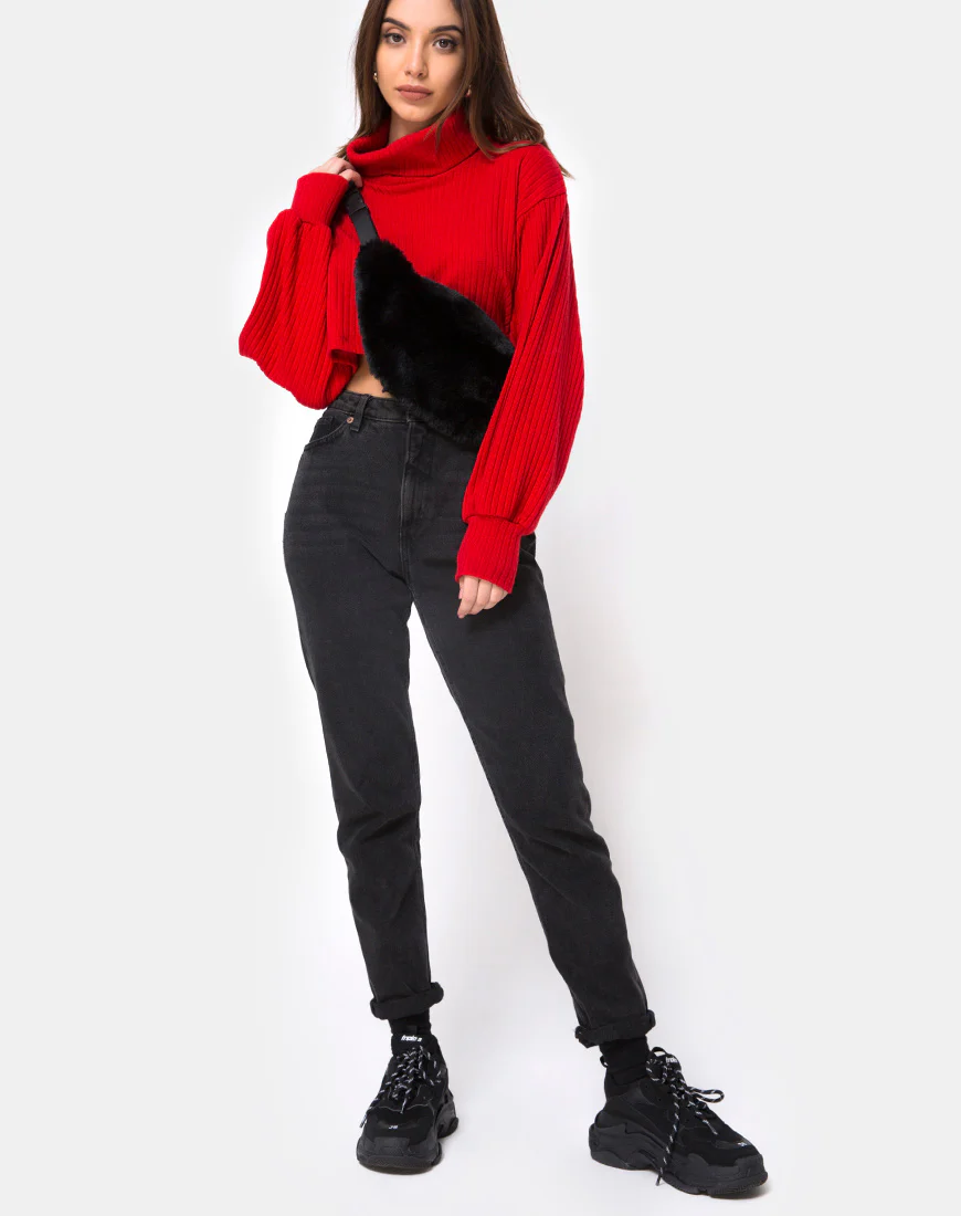 Bumbag in Fur Black - Image 3