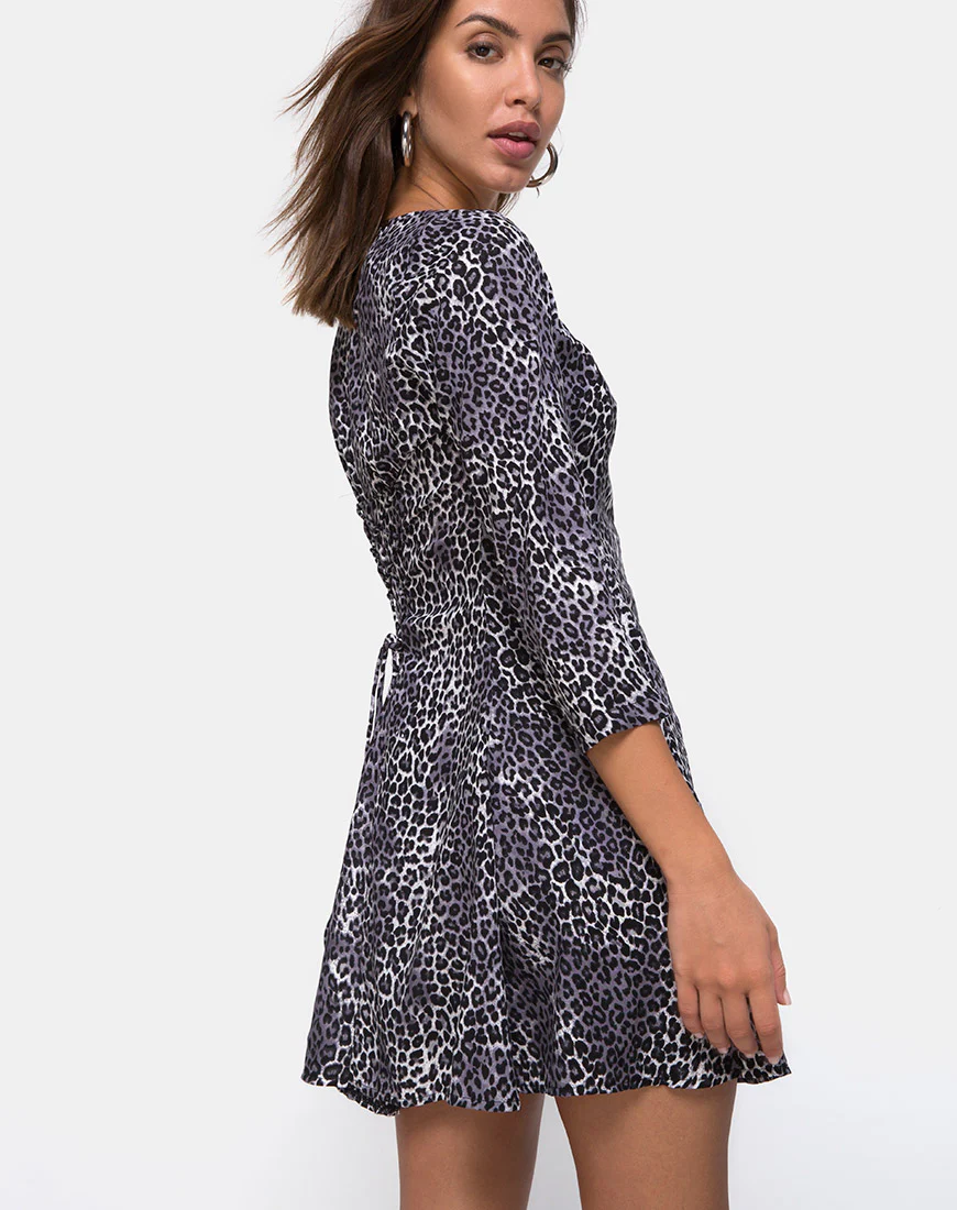 Camisa Dress in Grey Rar Leopard - Image 2