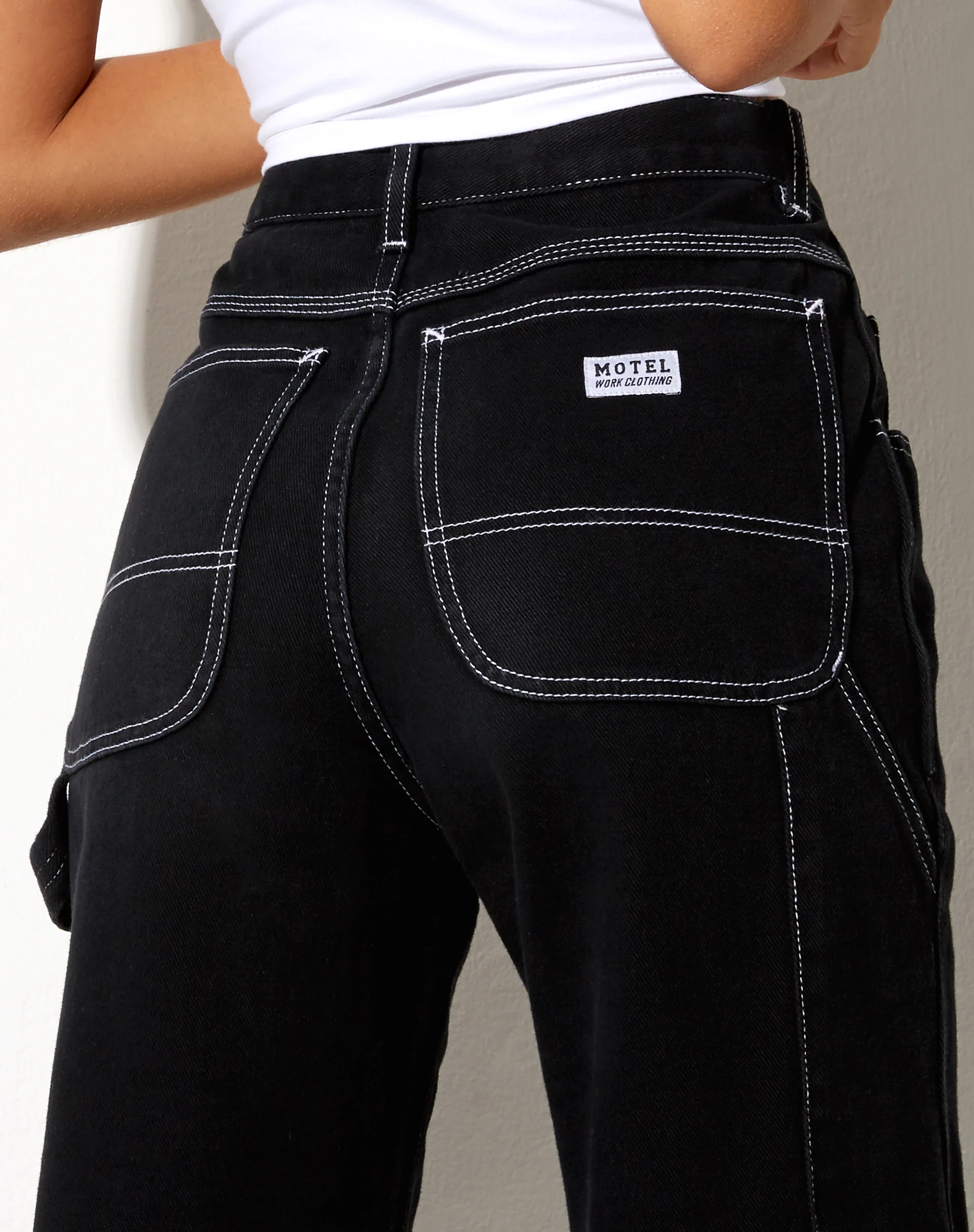 Carpenter Cargo Jeans in Black - Image 6