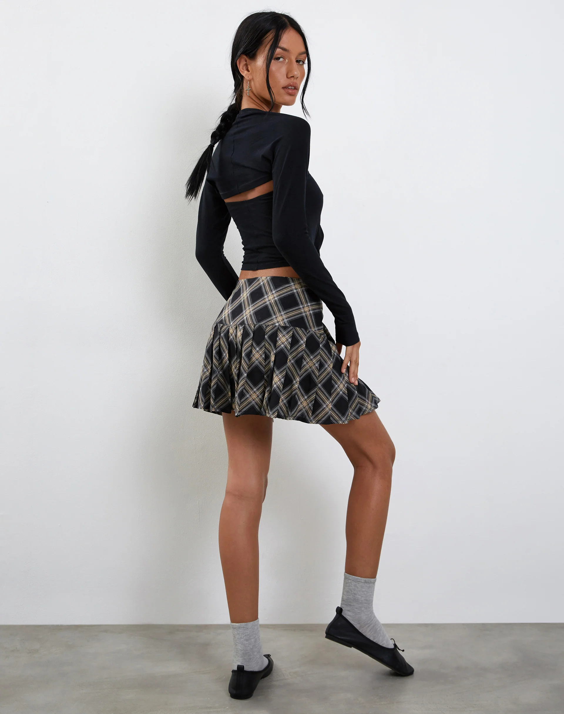 Casini Pleated Micro Skirt in Black and Grey Check - Image 4