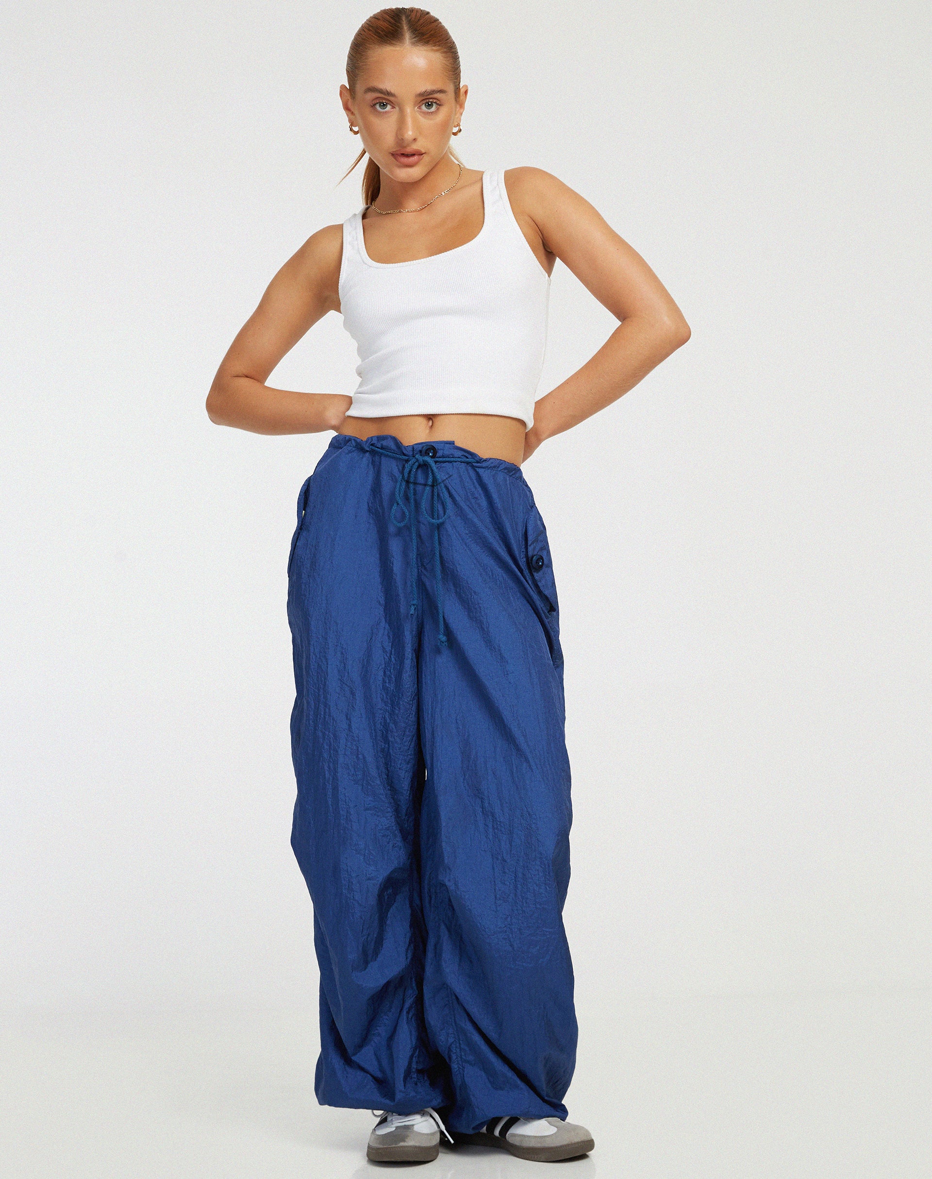 Chute Trouser in Navy - Image 4