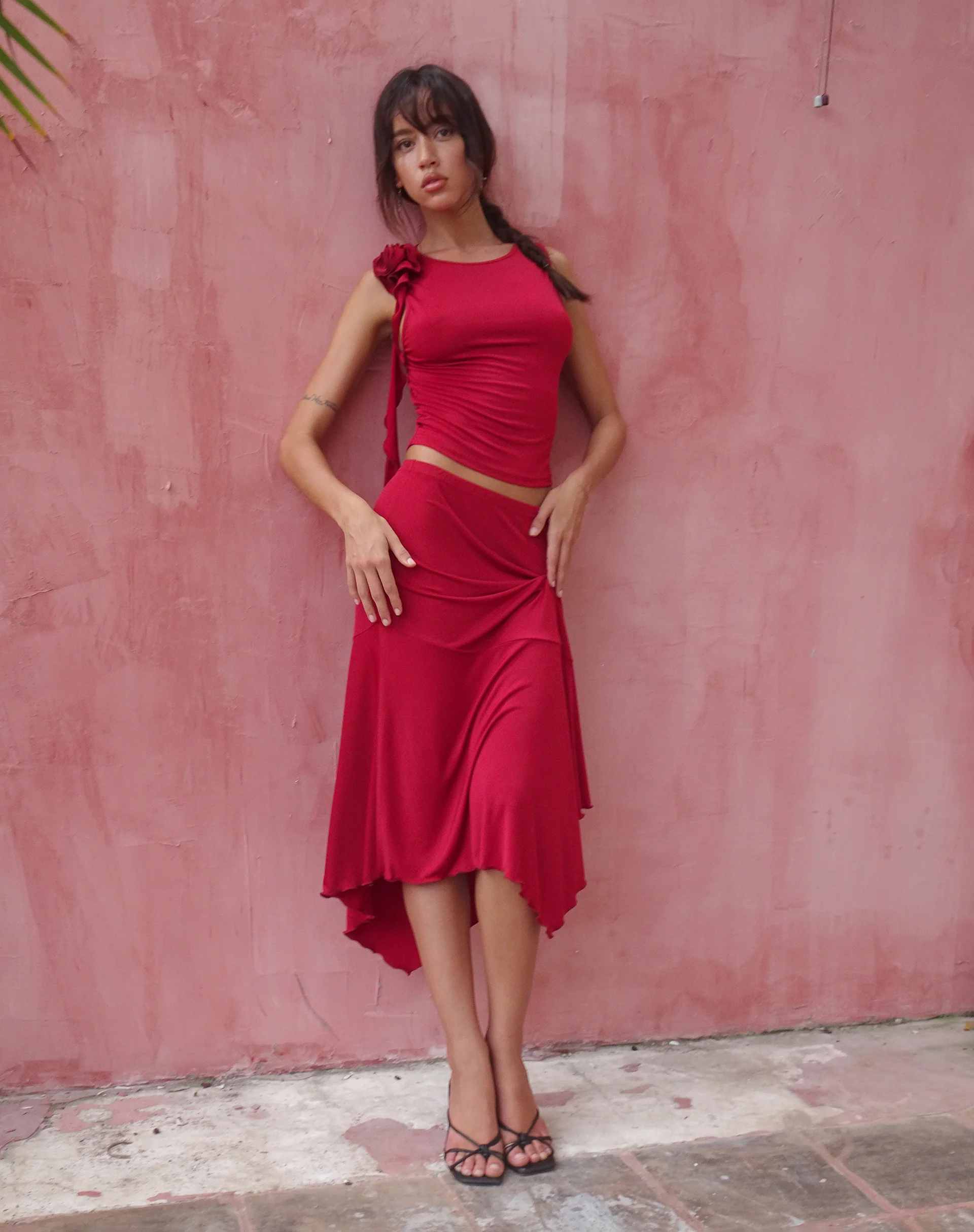 Cinta Low Rise Midi Skirt in Red - Image 4