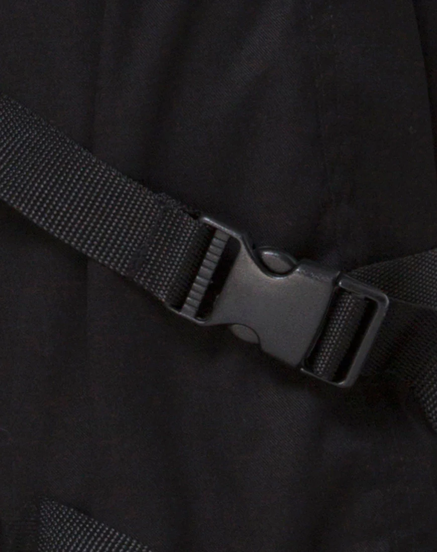 Clive Cargo Trouser in Black Buckle - Image 8