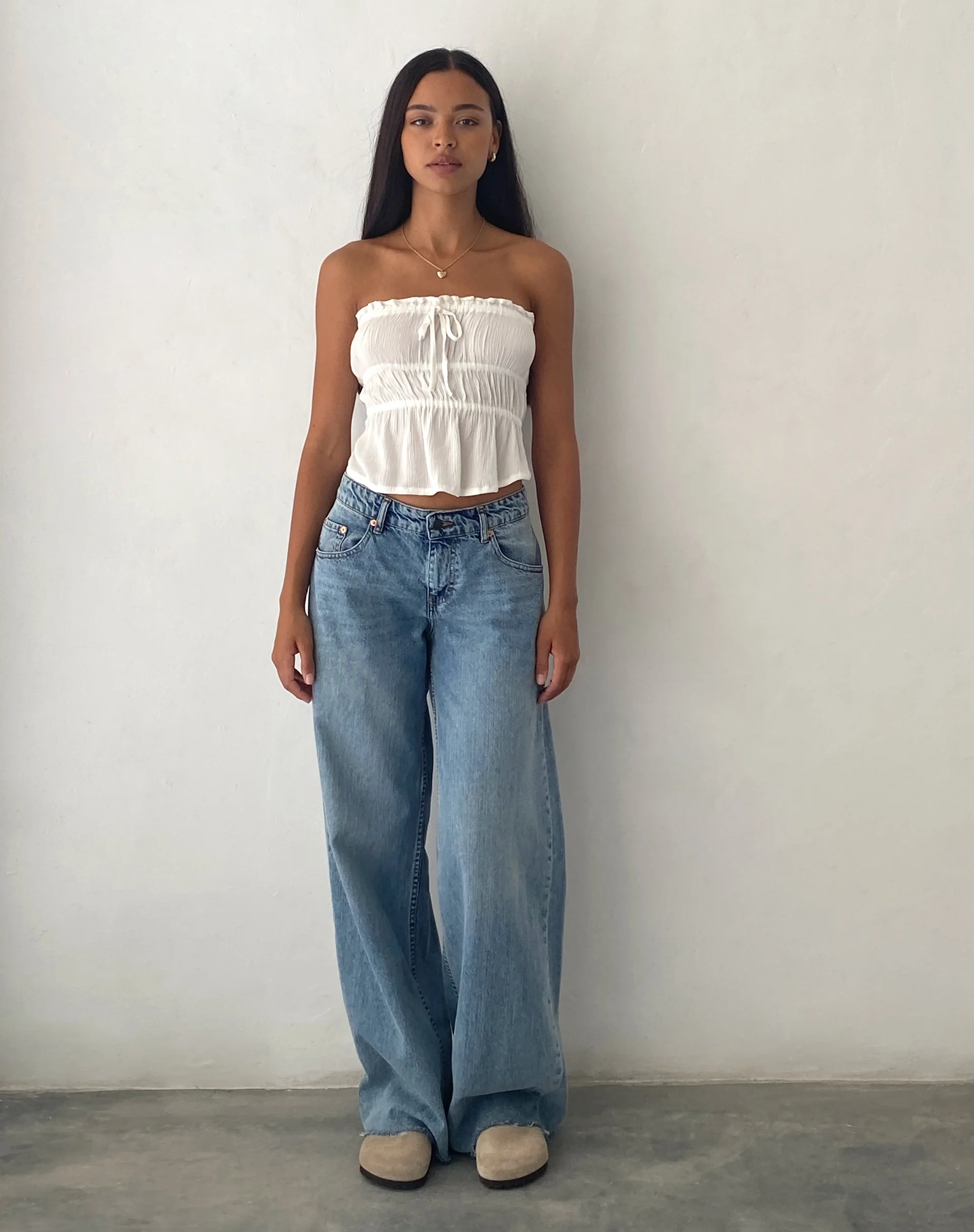 Cove Bandeau Top in Crinkle Off White - Image 4
