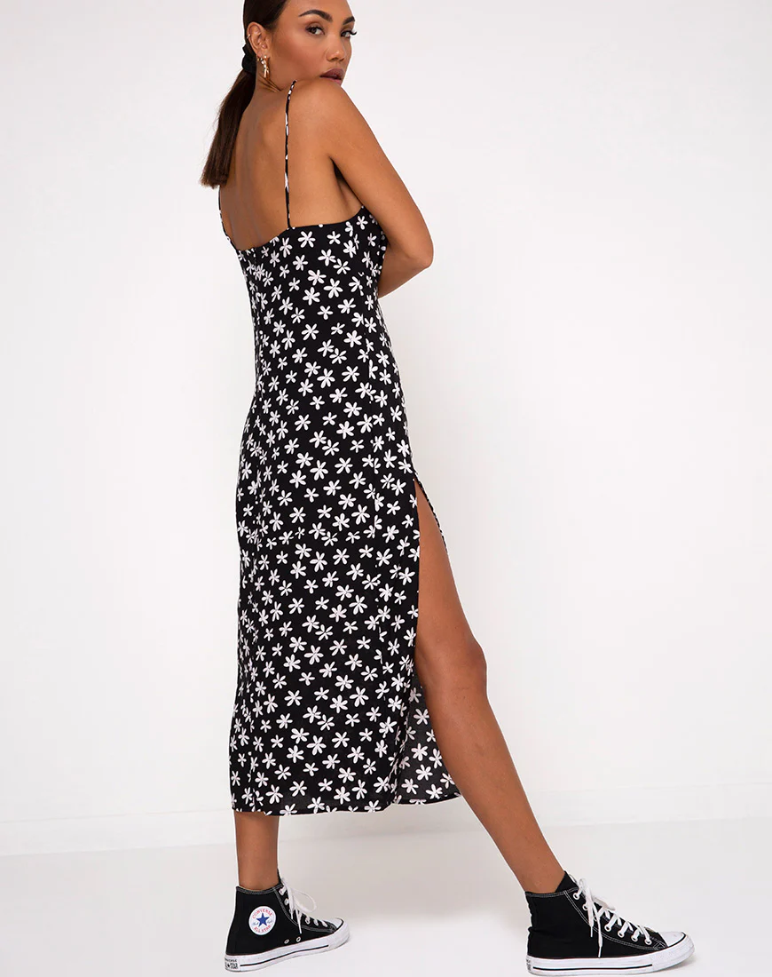 Cypress Midi Dress in 90's Daisy Black and White - Image 2