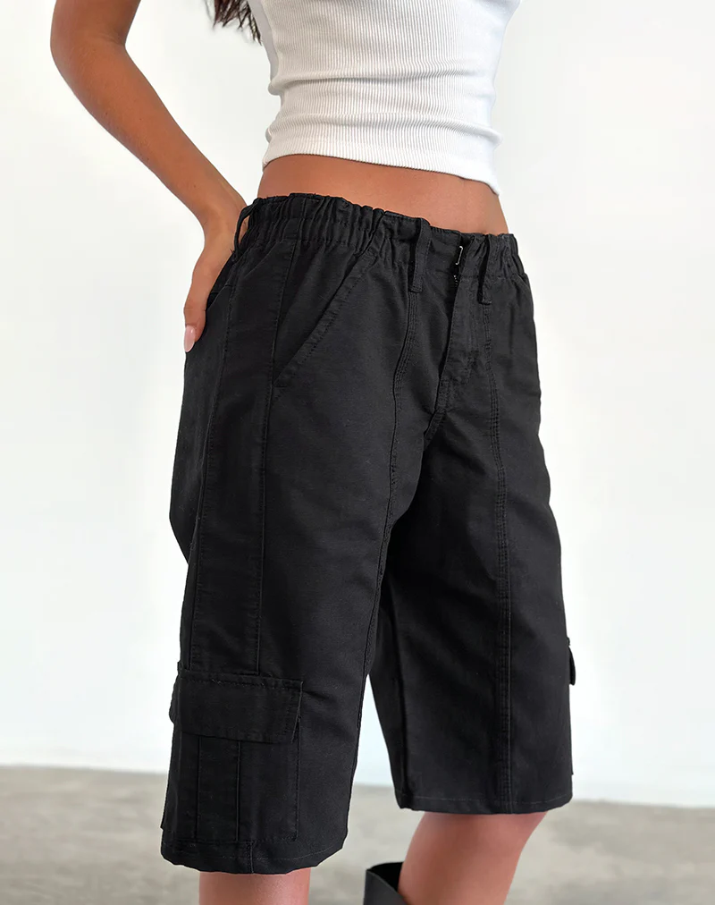 Dallas Longline Cargo Shorts in Black - Image 4