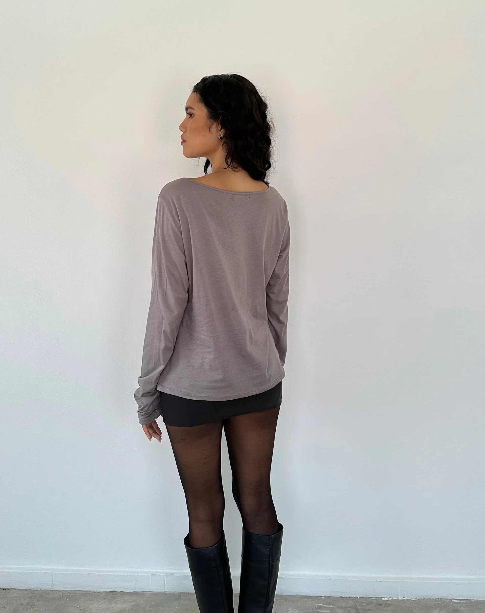 Damon Baggy Long Sleeve Top in Elephant Grey Tissue Jersey - Image 5