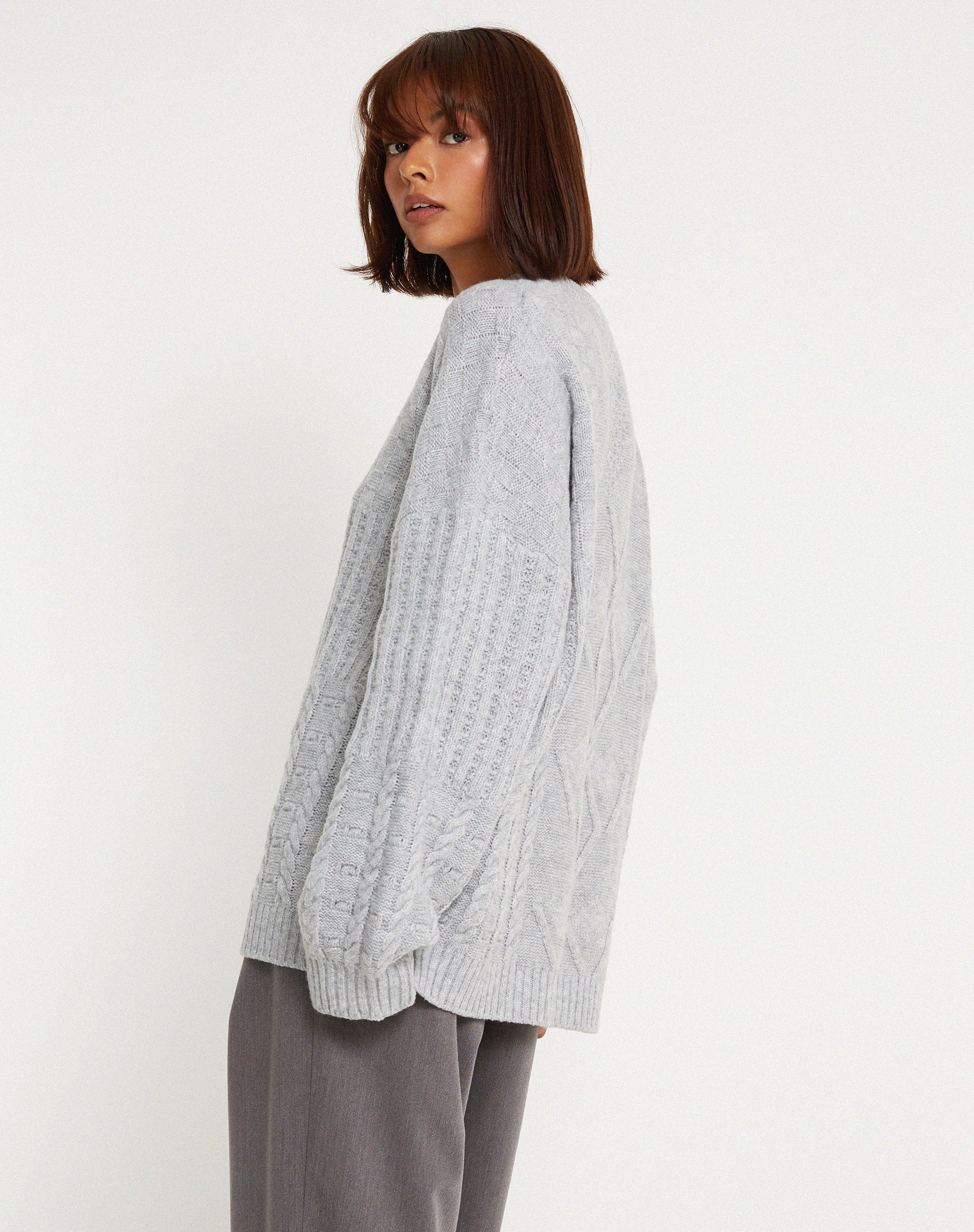 Danar Jumper in Light Grey - Image 2