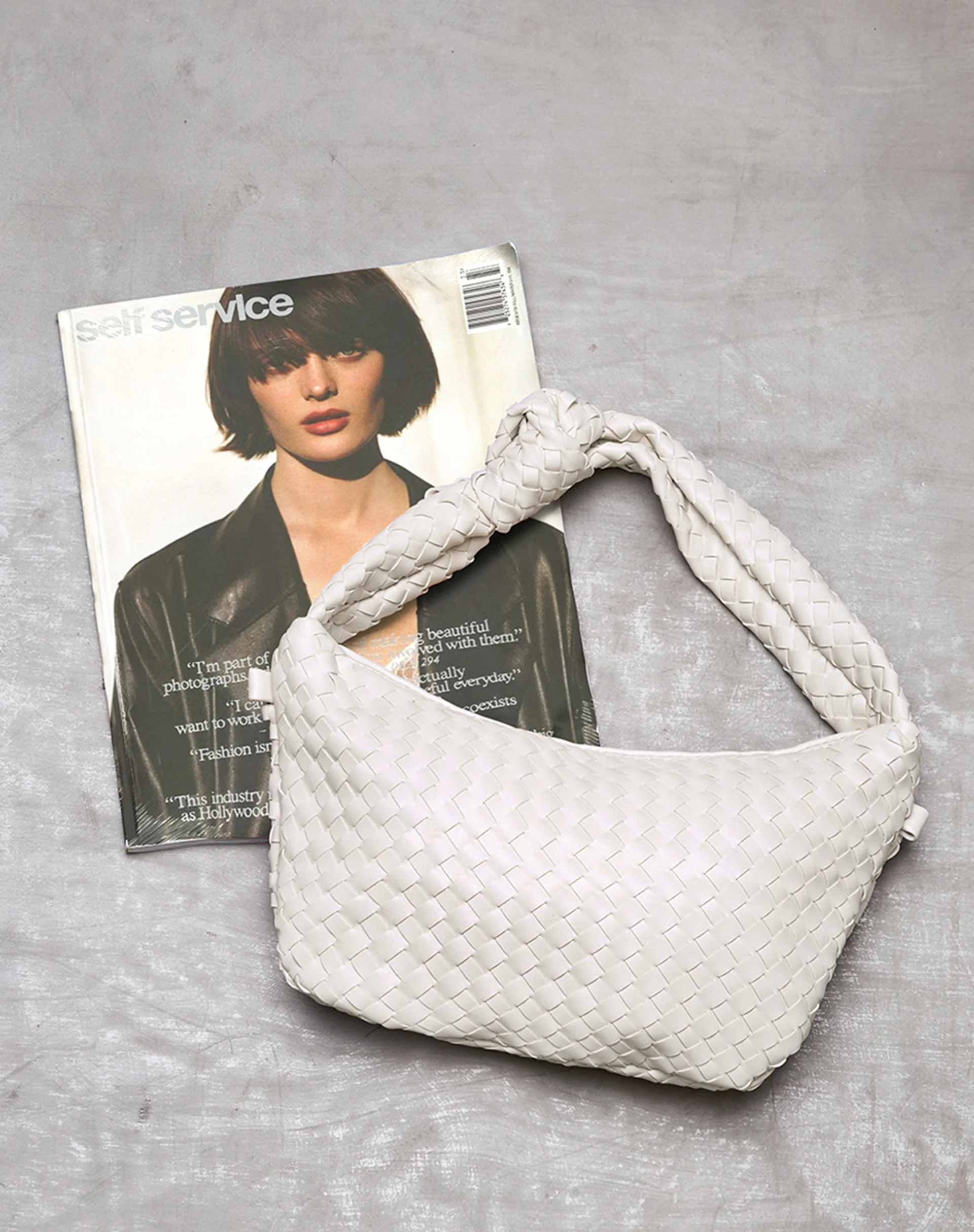 Dolton Shoulder Bag in White - Image 4
