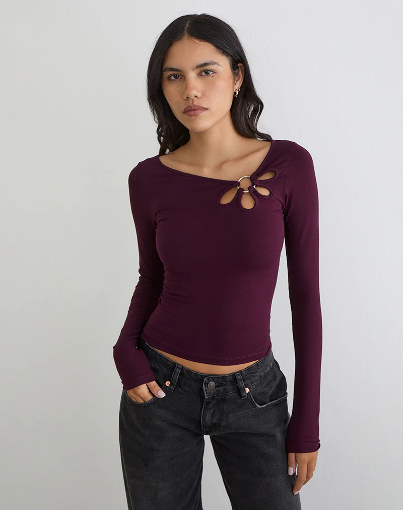 Donela Long Sleeve Top with Flower Ring in Redwood - Image 4