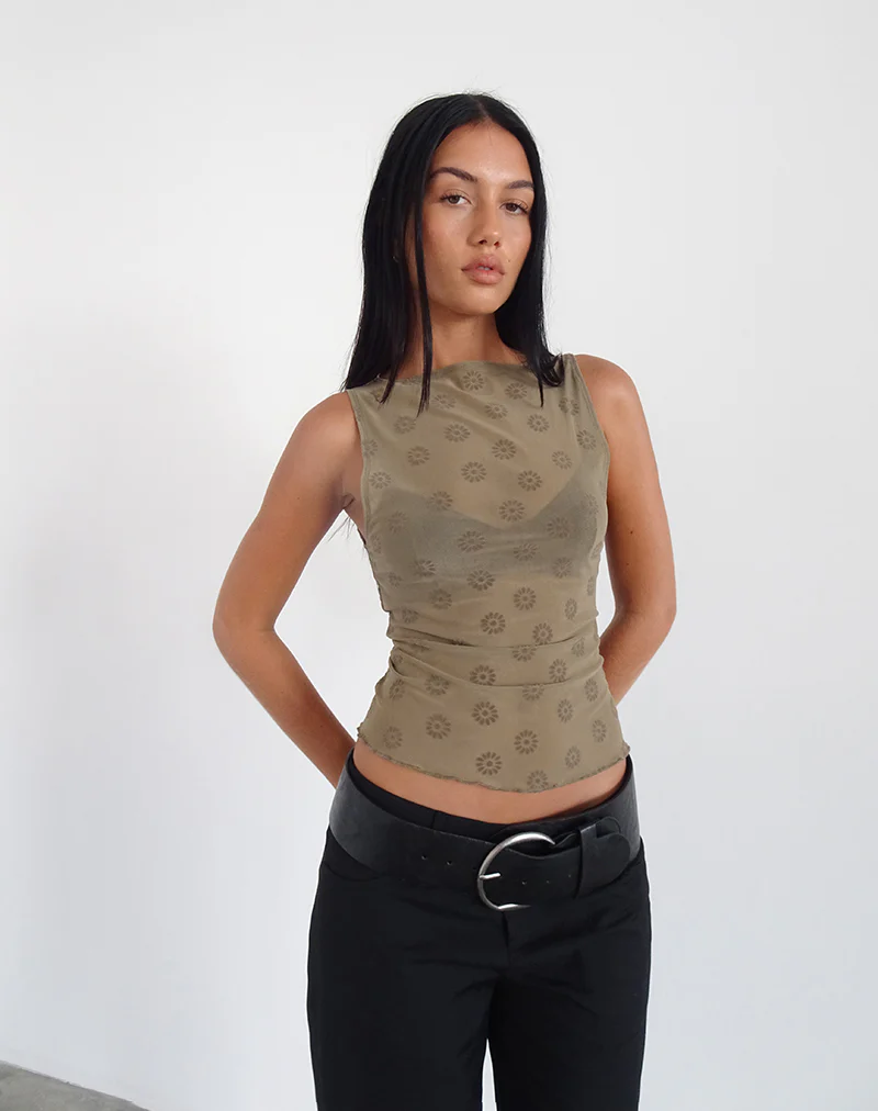 Dudley Vest Top in Daisy Flock Light Brown - Image 4