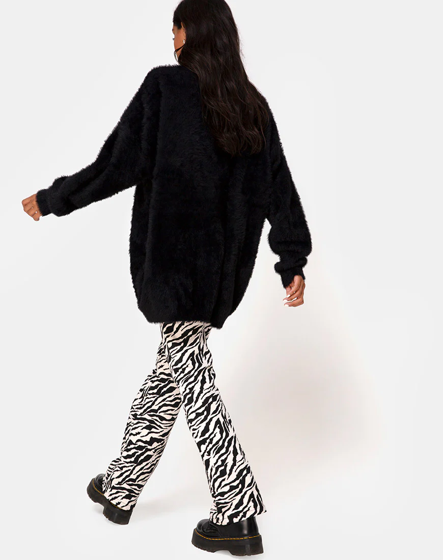 Edgen Jumper in Knit Black - Image 4