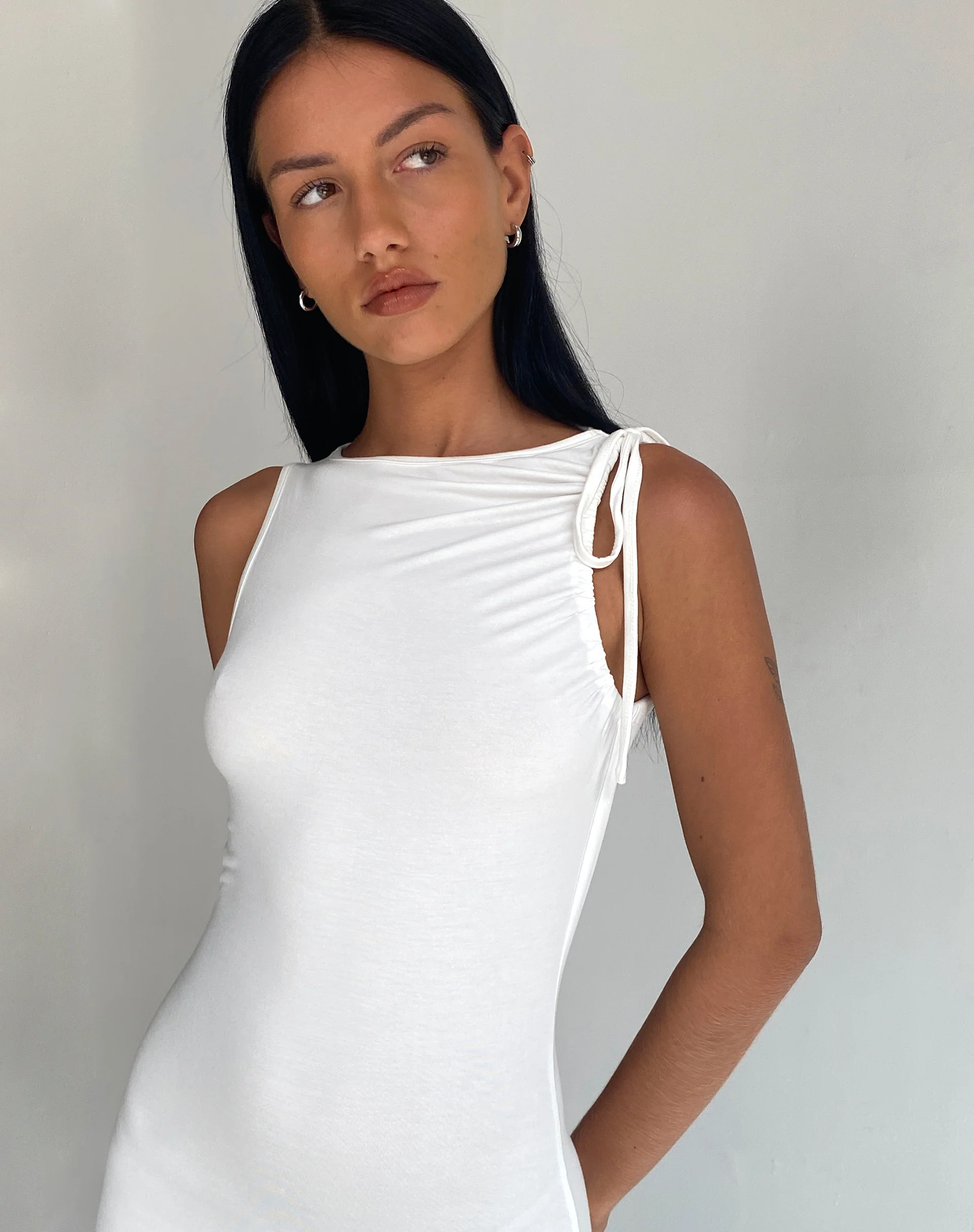 Elinor Maxi Dress in Slinky White - Image 2