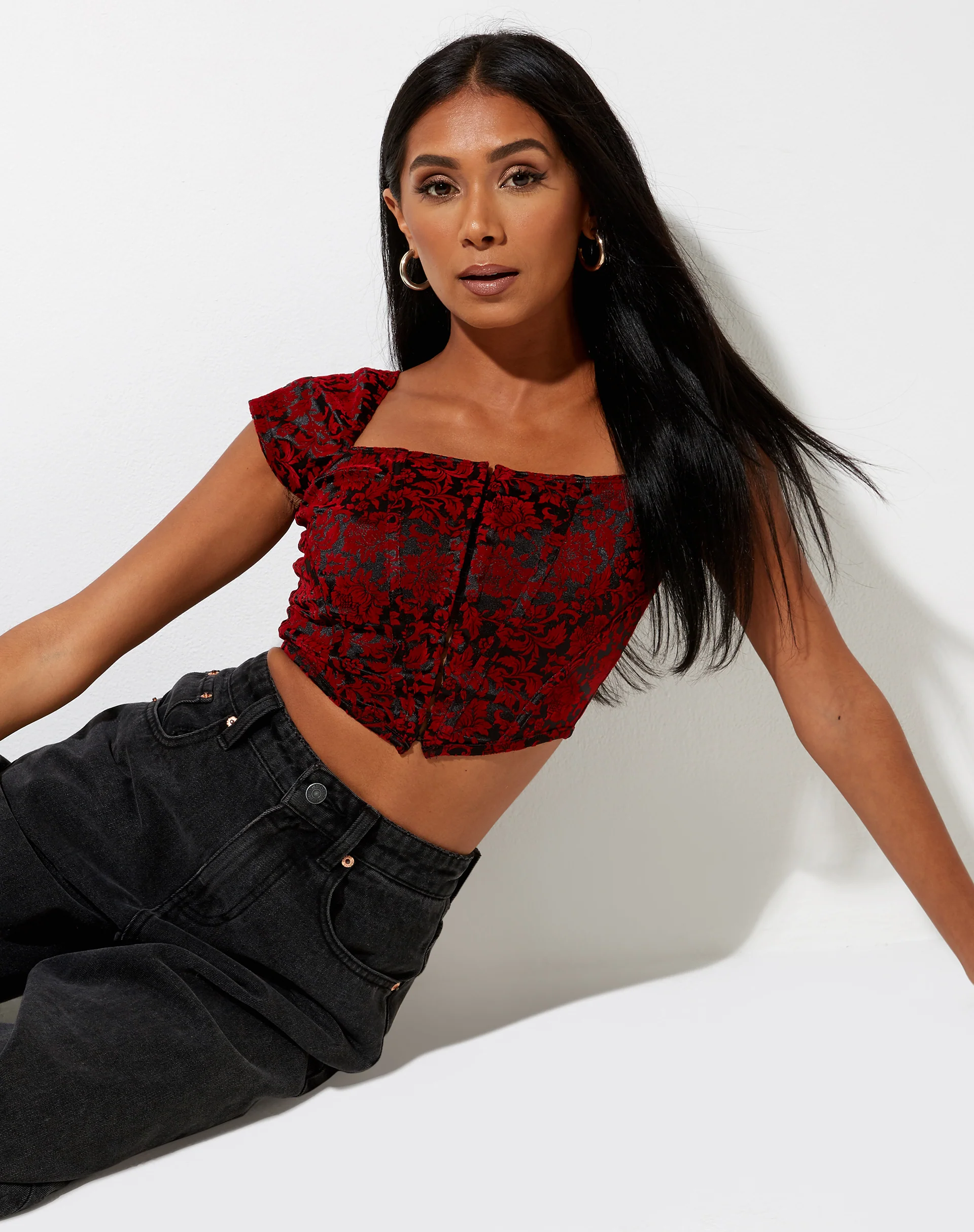 Elis Crop Top in Brocade Flower Black and Red - Image 4