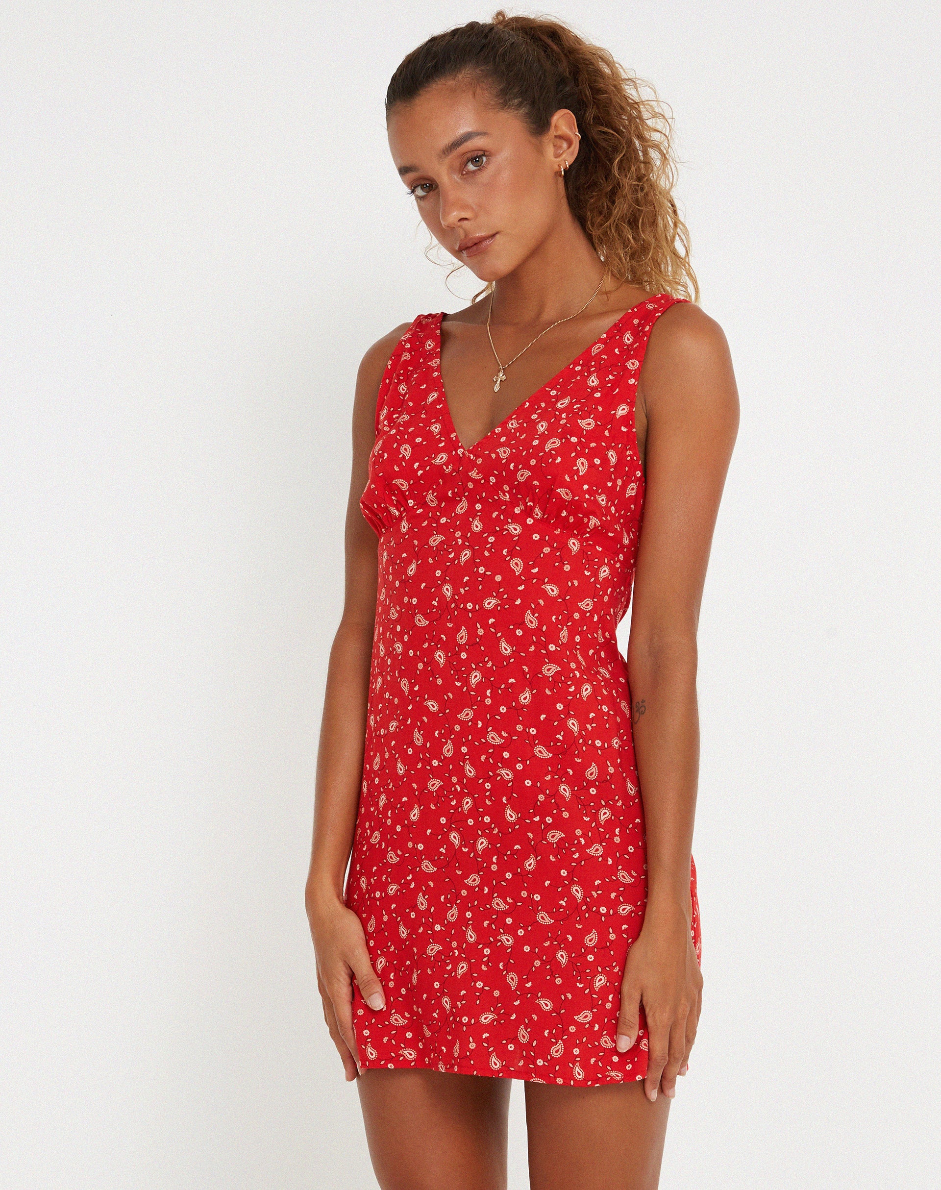 Eluned Day Dress in Paisley Fun Red - Image 2