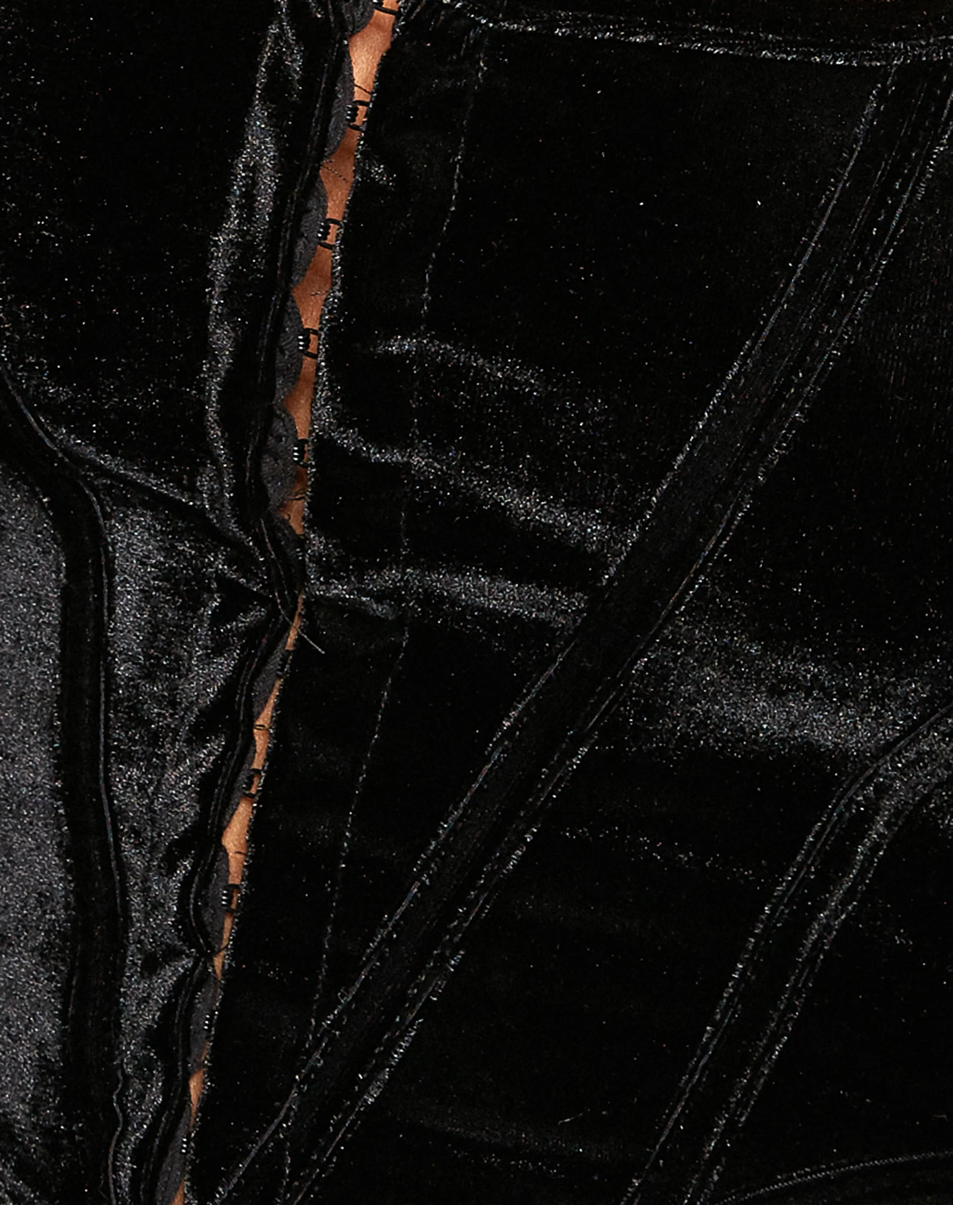 Elzana Crop Top in Velvet Black - Image 5