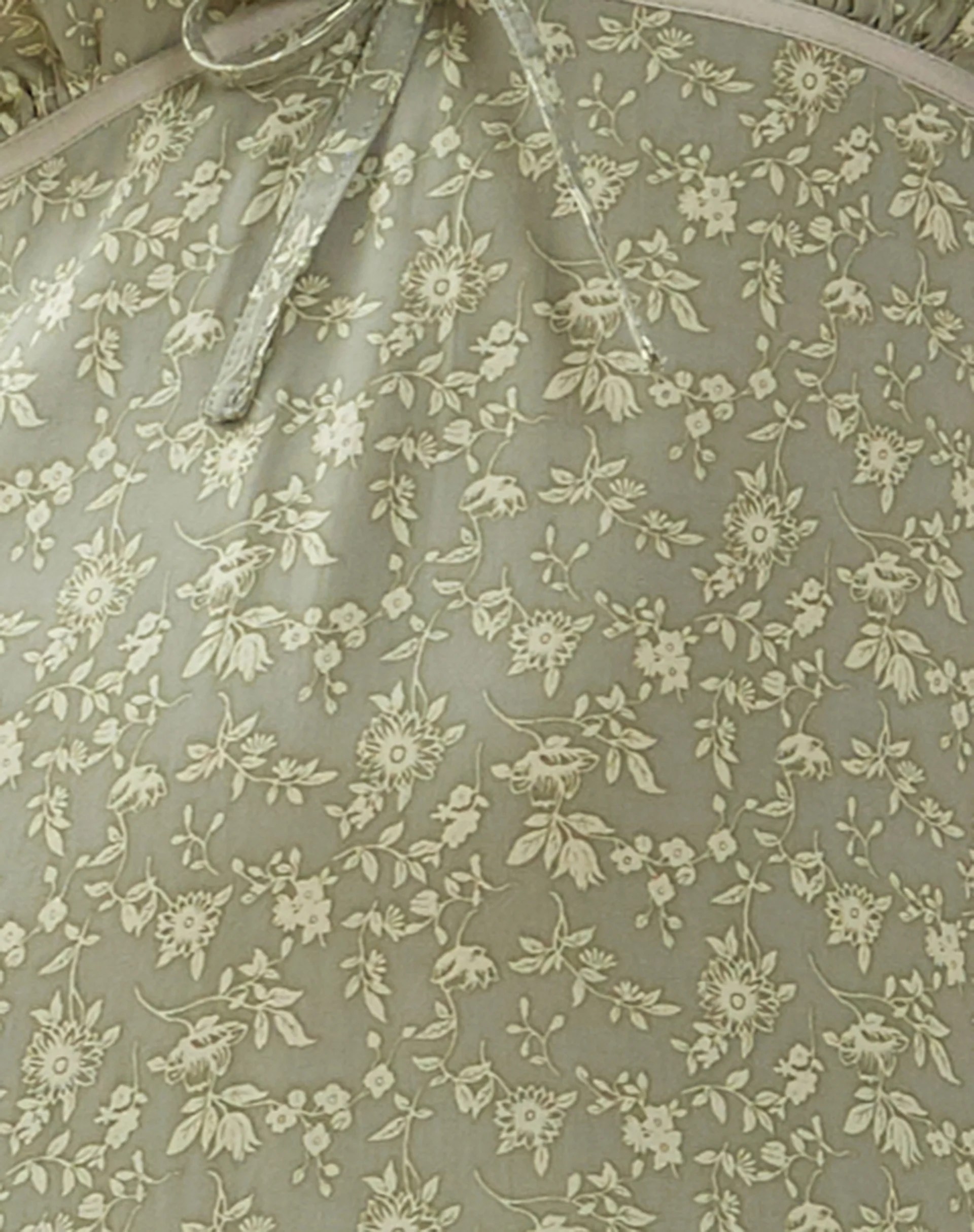 Eviaso Midi Dress in Ditsy Mix Floral Green - Image 8