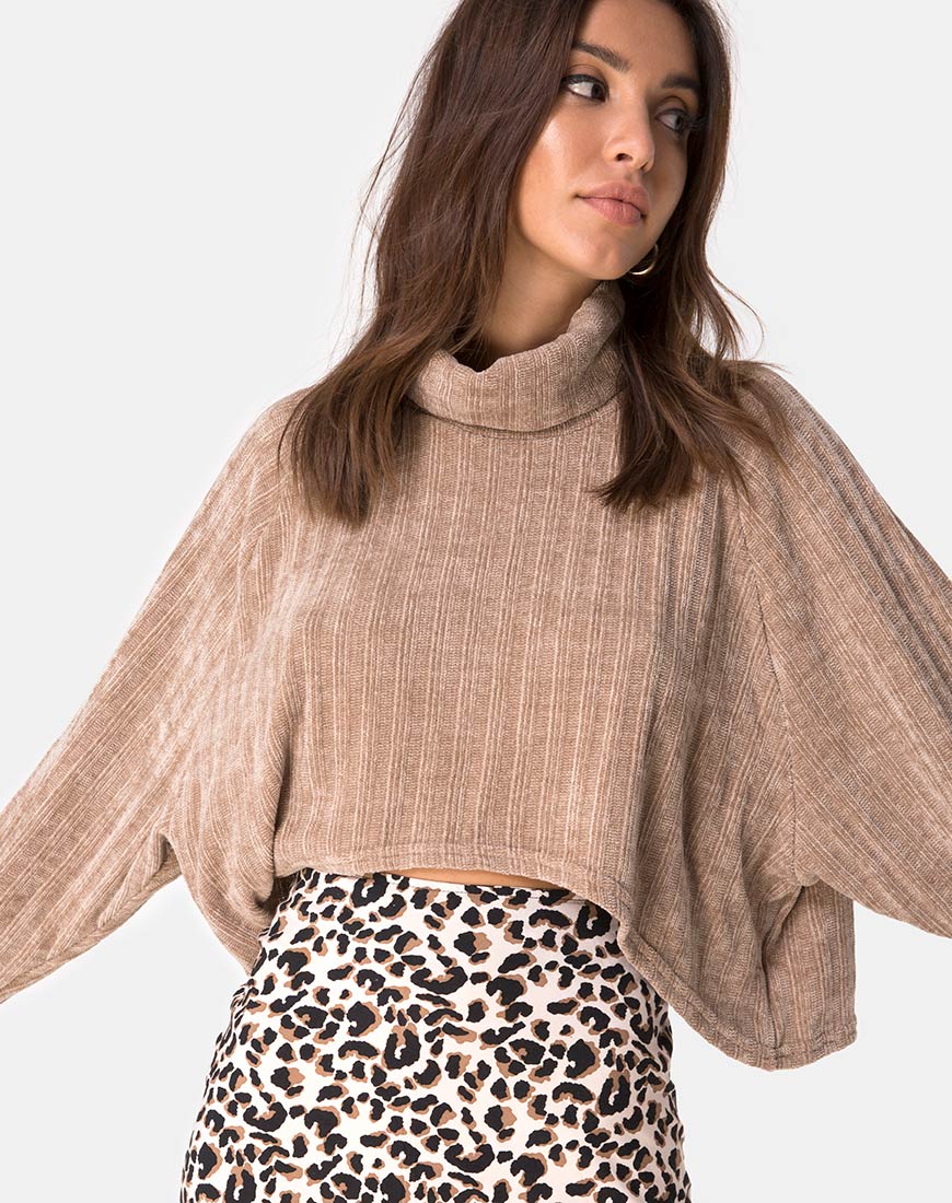 Evie Cropped Sweatshirt in Chenille Tan - Image 3