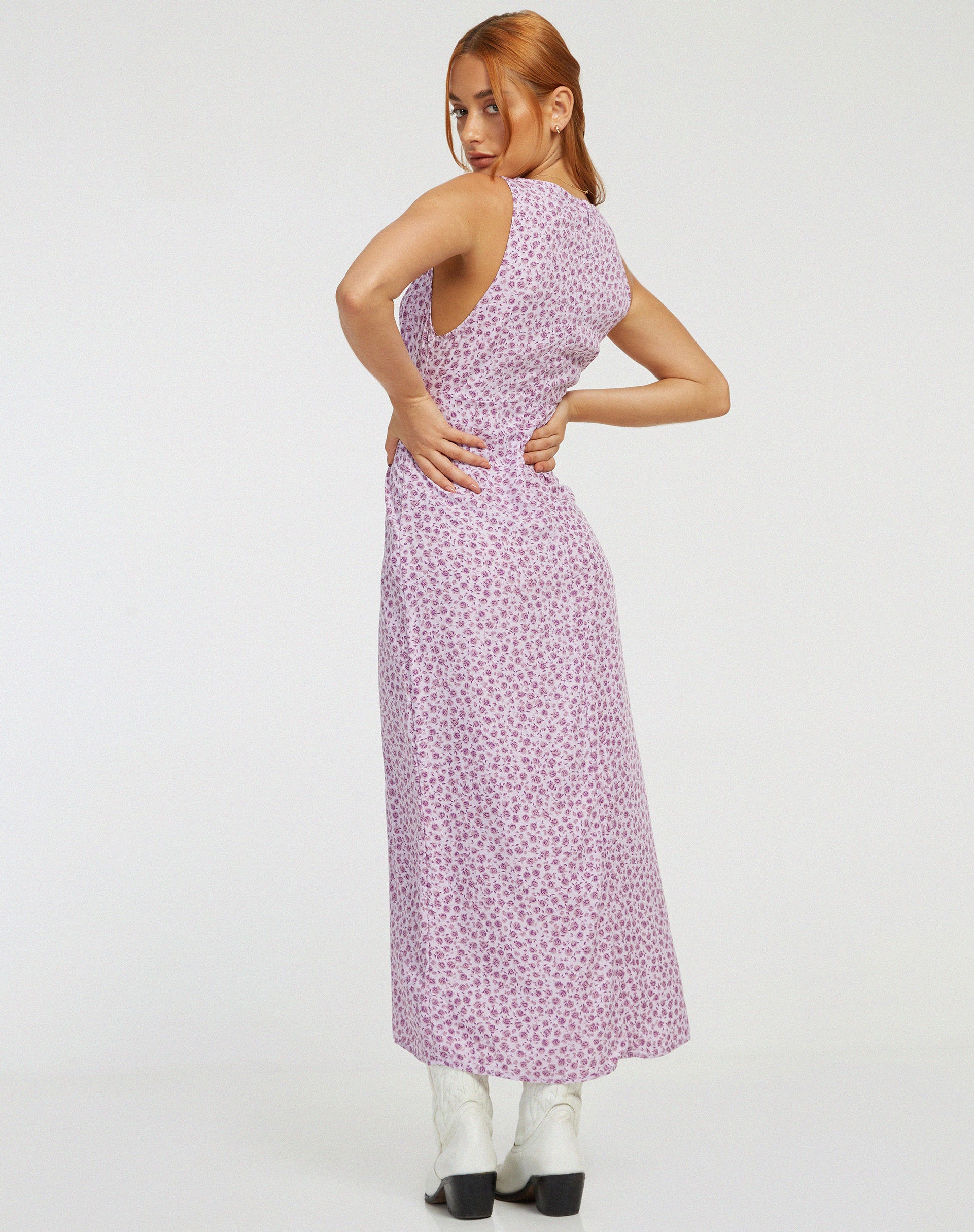 Fiaso Midi Dress in Ditsy Rose Lilac - Image 2