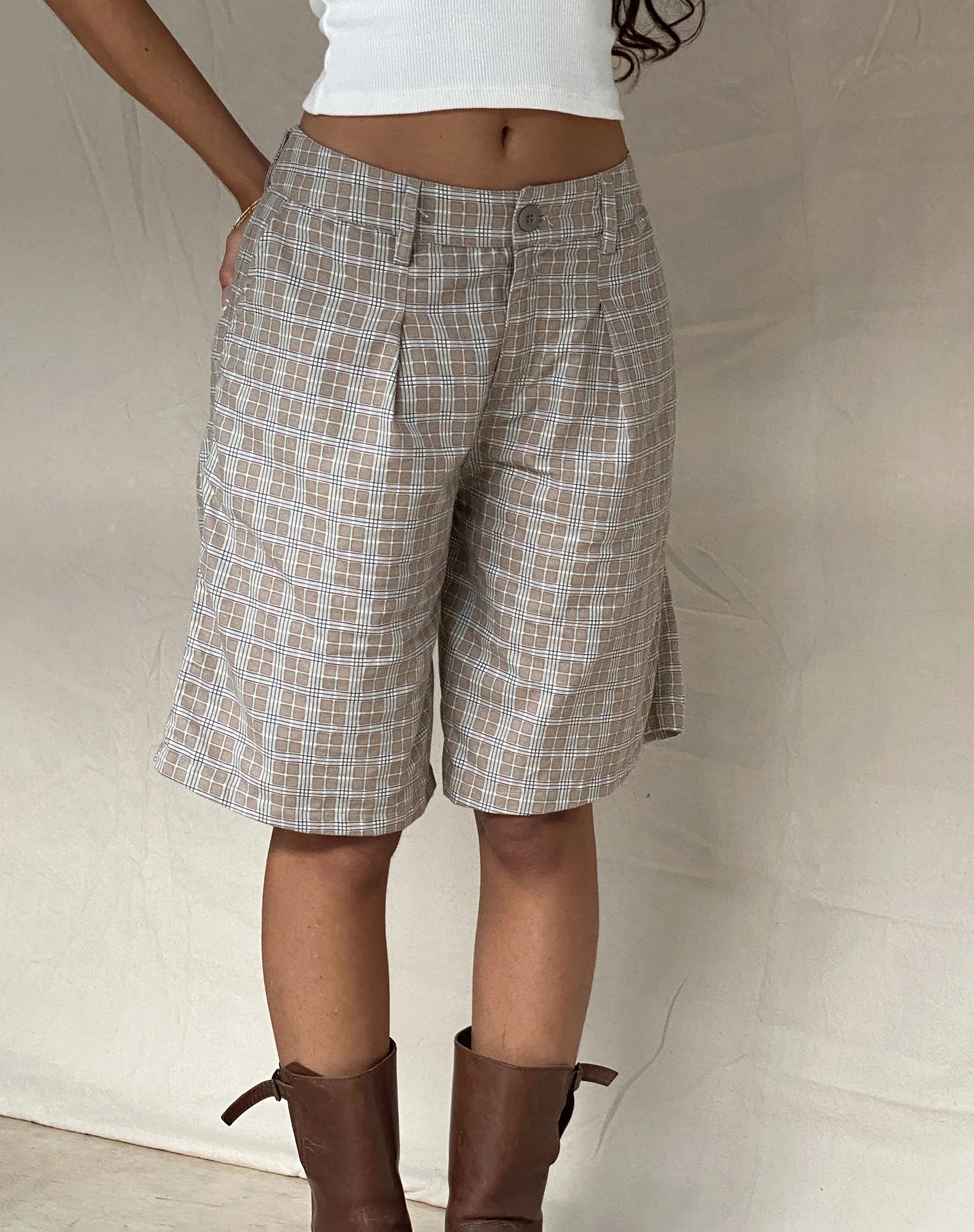 Gail Longline Shorts in Taupe Check - Image 4