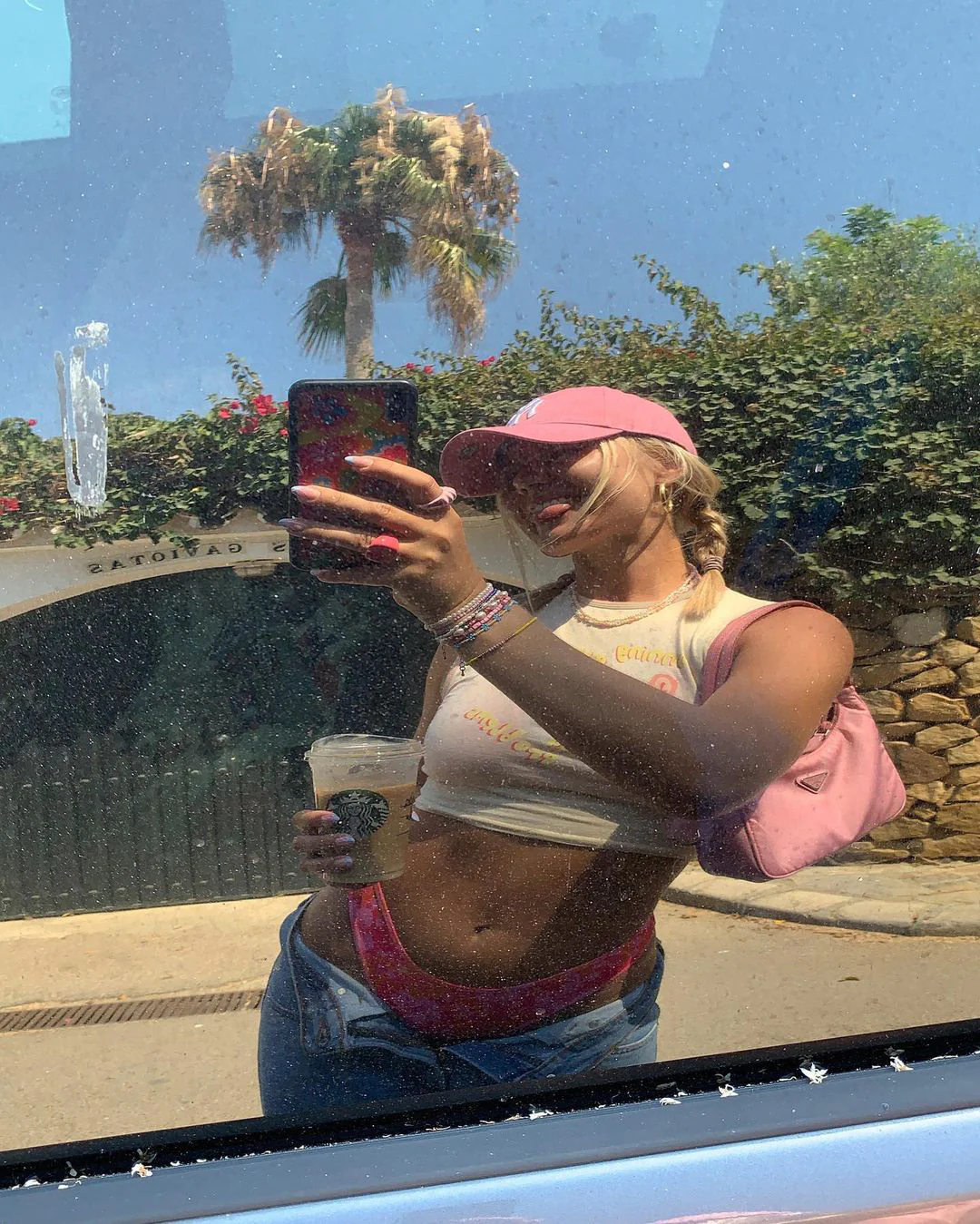 Gimon Crop Top in Buttercream Running Away - Image 7