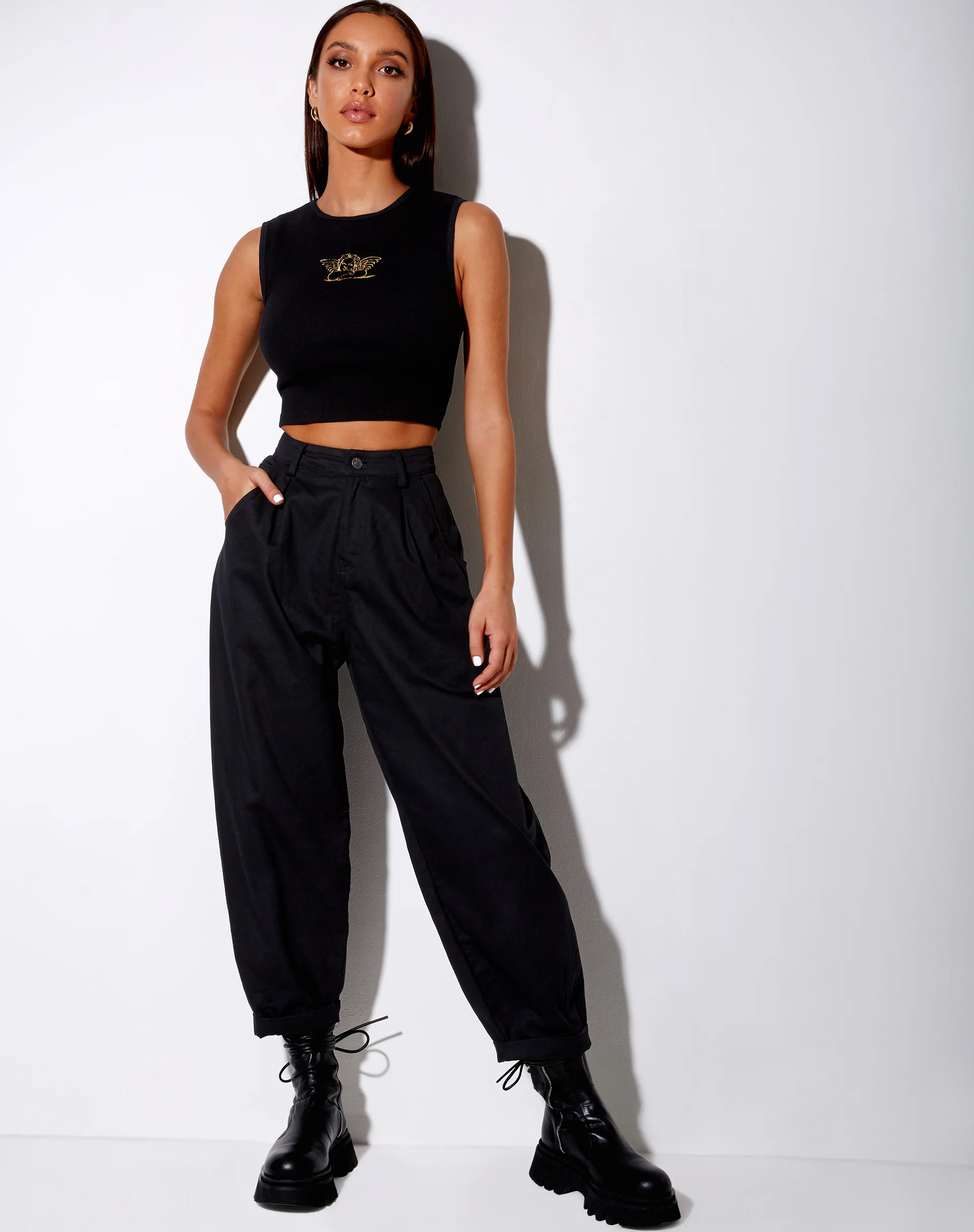 Gimon Crop Top in Rib Black Angelo Embro - Image 5