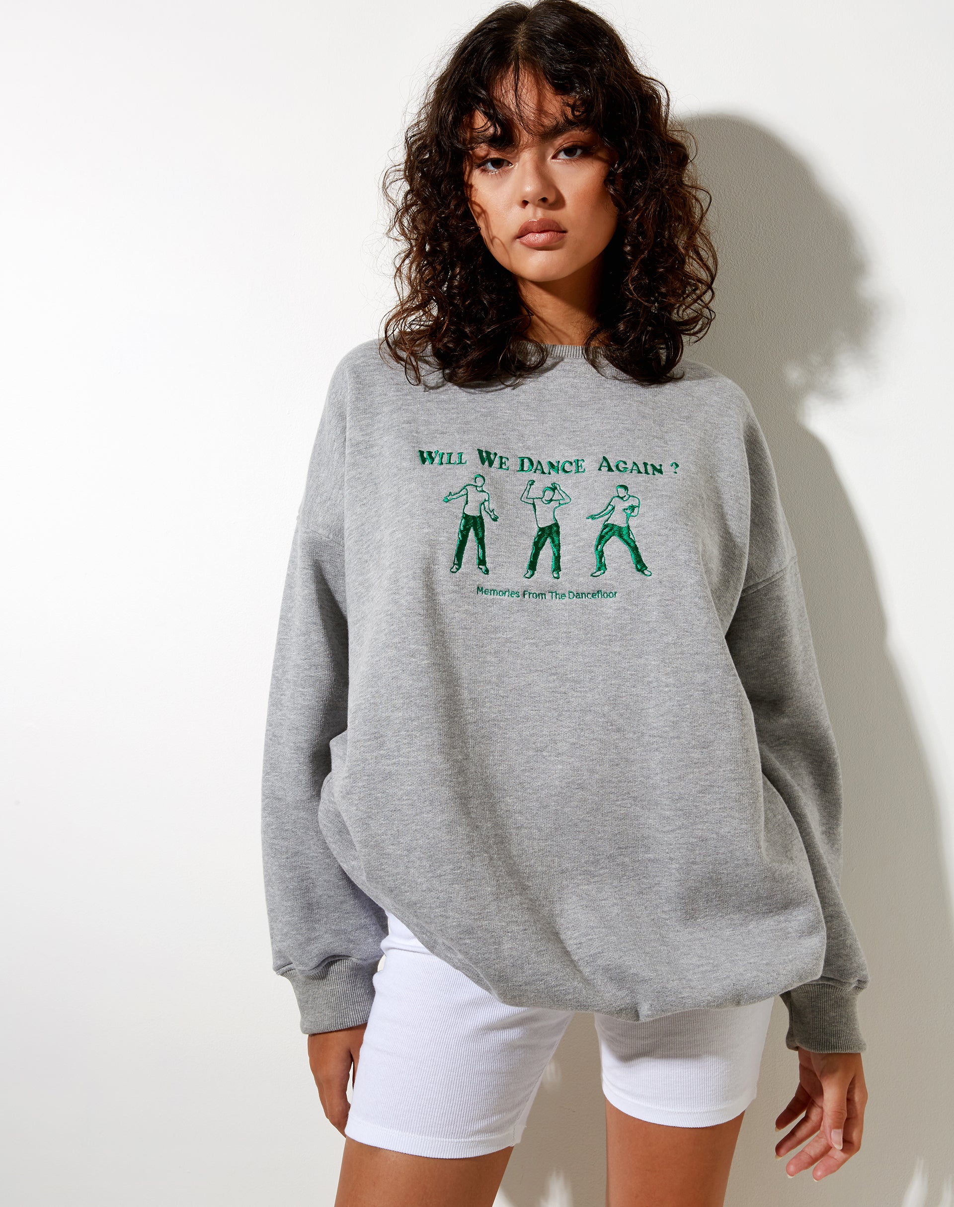 Glo Sweatshirt in Greymarl Memories From Dance Embro - Image 2