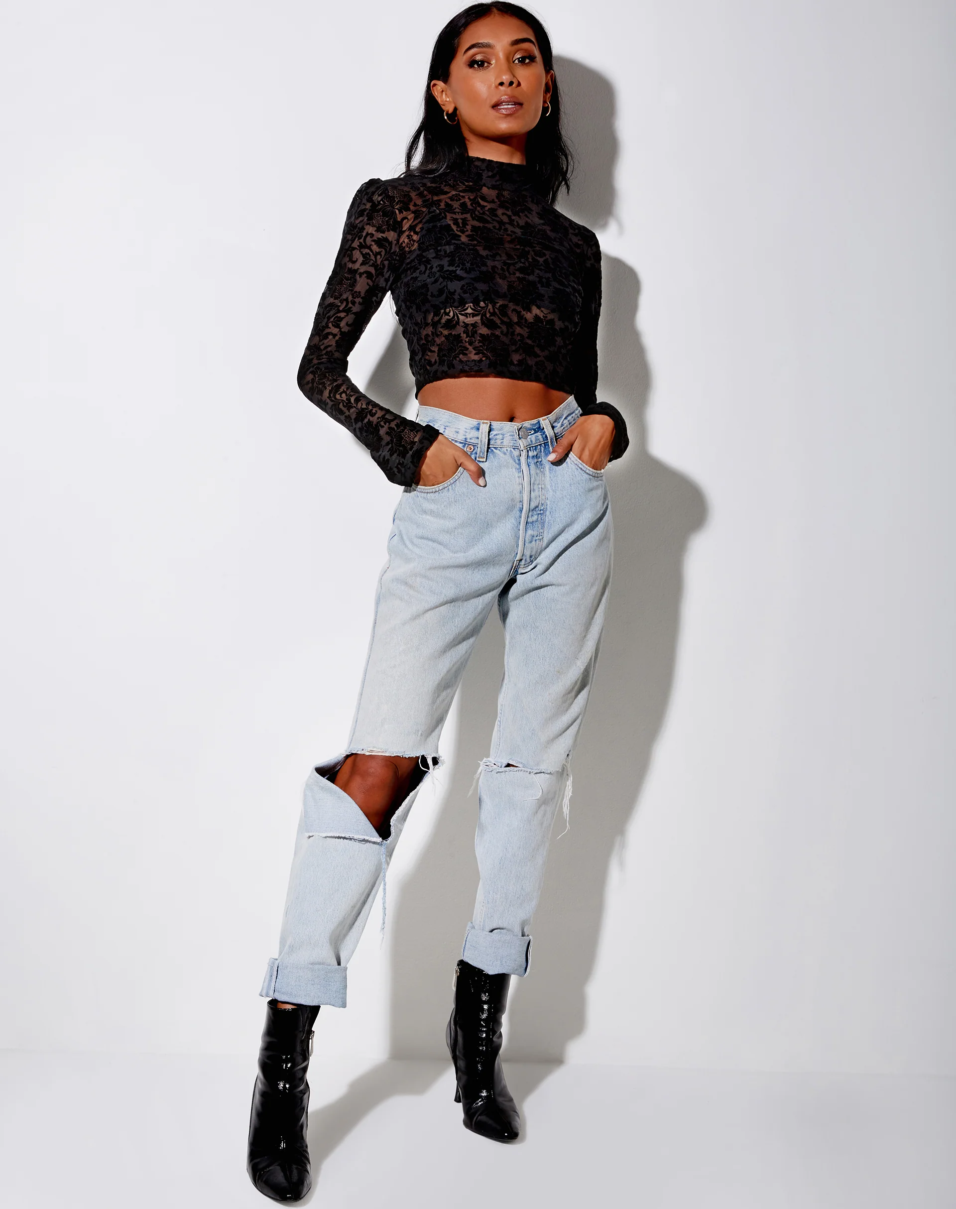 Gracy Crop Top in Brocade Rose Flock Black - Image 4