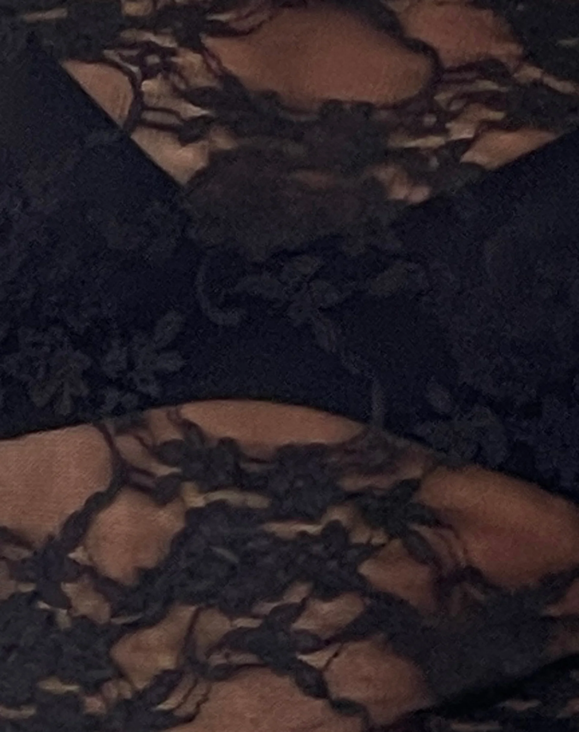 Grizelda Backless Long Sleeve Top in Black Abstract Lace - Image 6