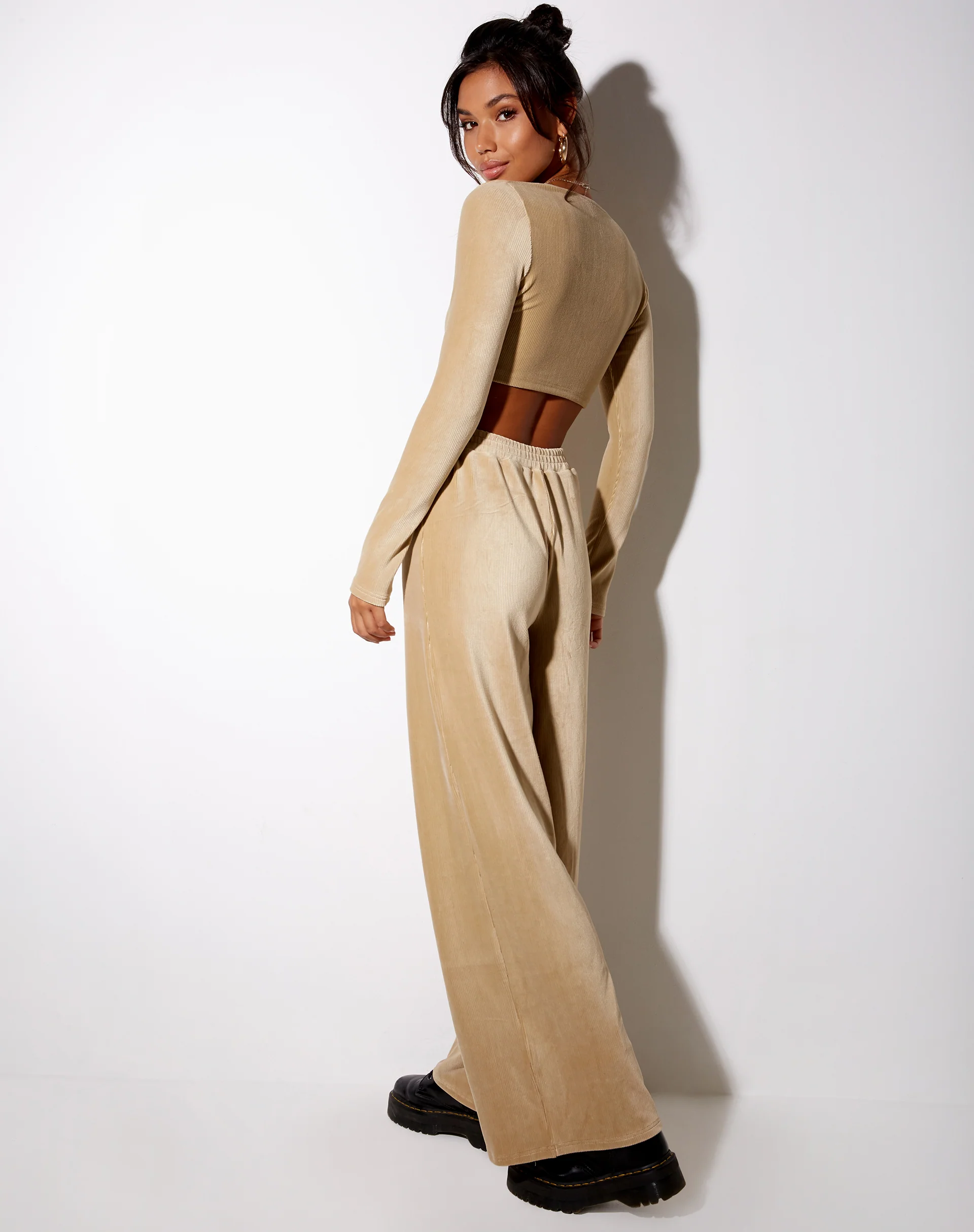 Guan Crop Top in Velvet Rib Tan - Image 5