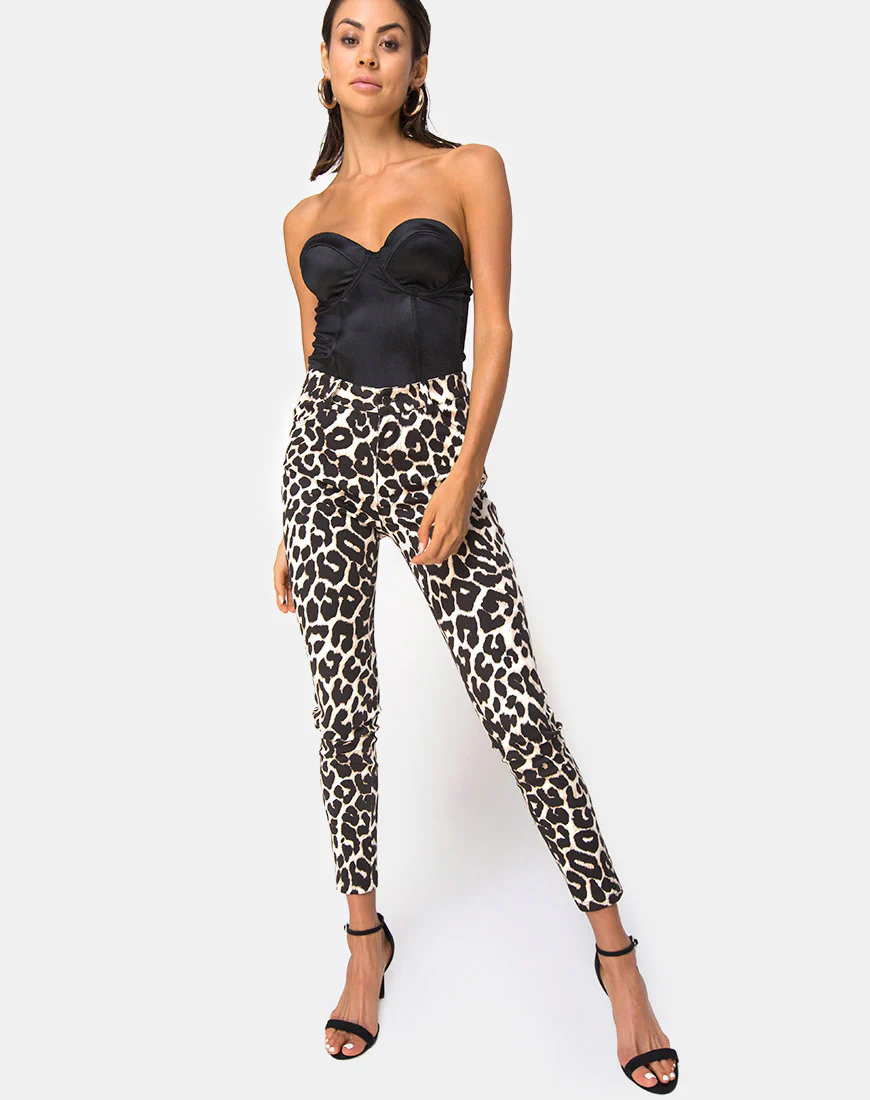 Gyal Sleeveless Bodice in Black - Image 3