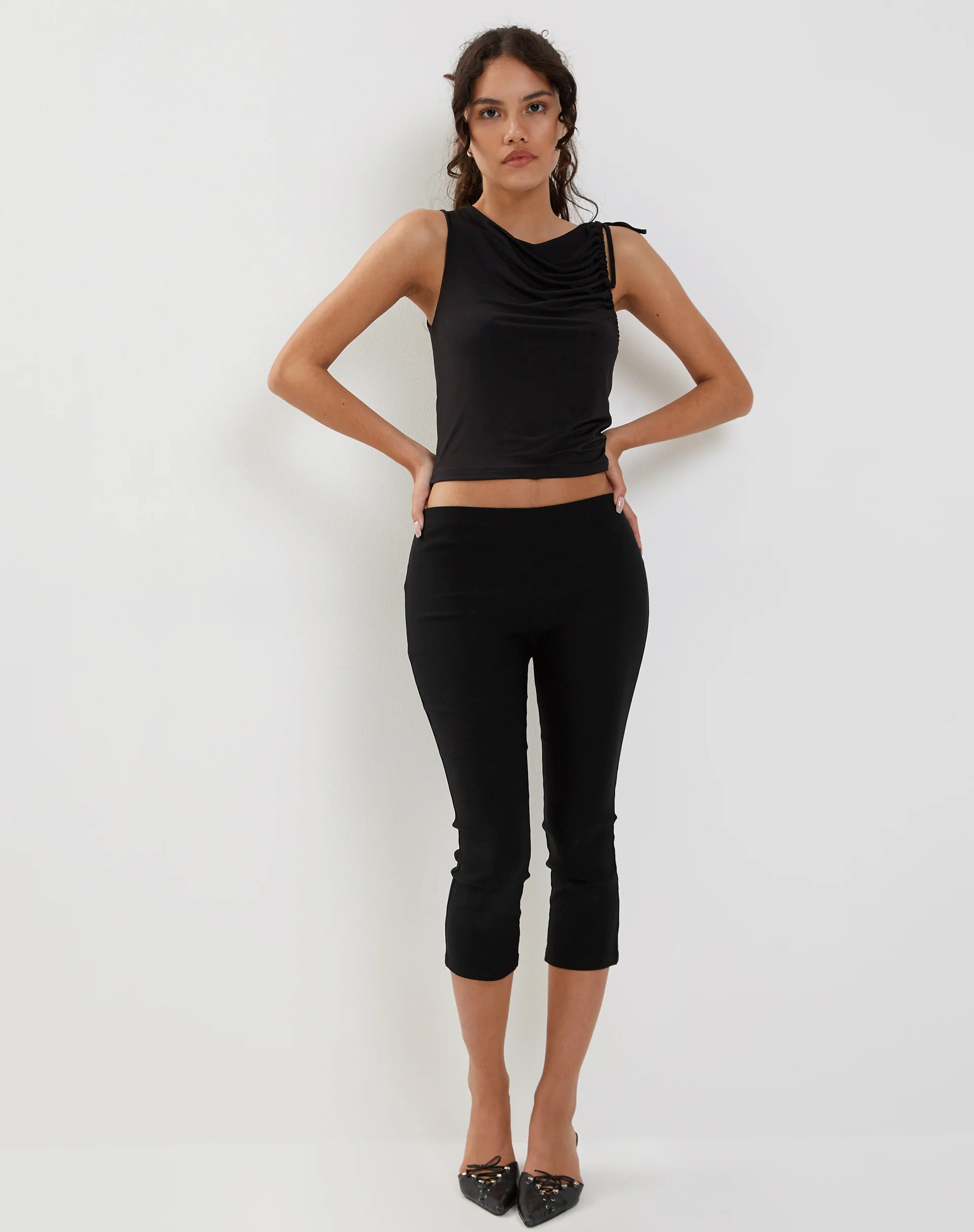 Hagne Vest Top in Black - Image 3