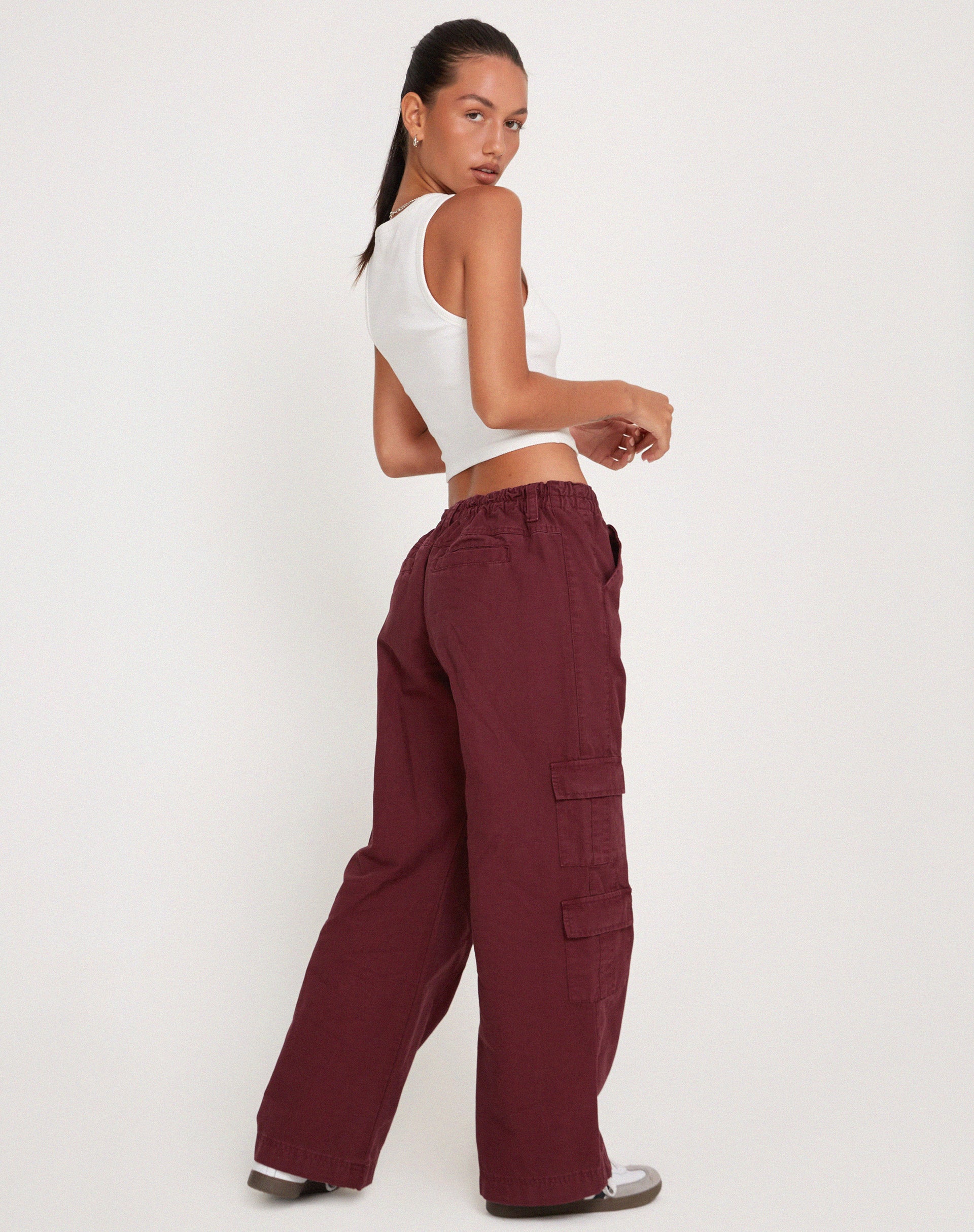 Hansa Cargo Trouser in Burgundy - Image 3